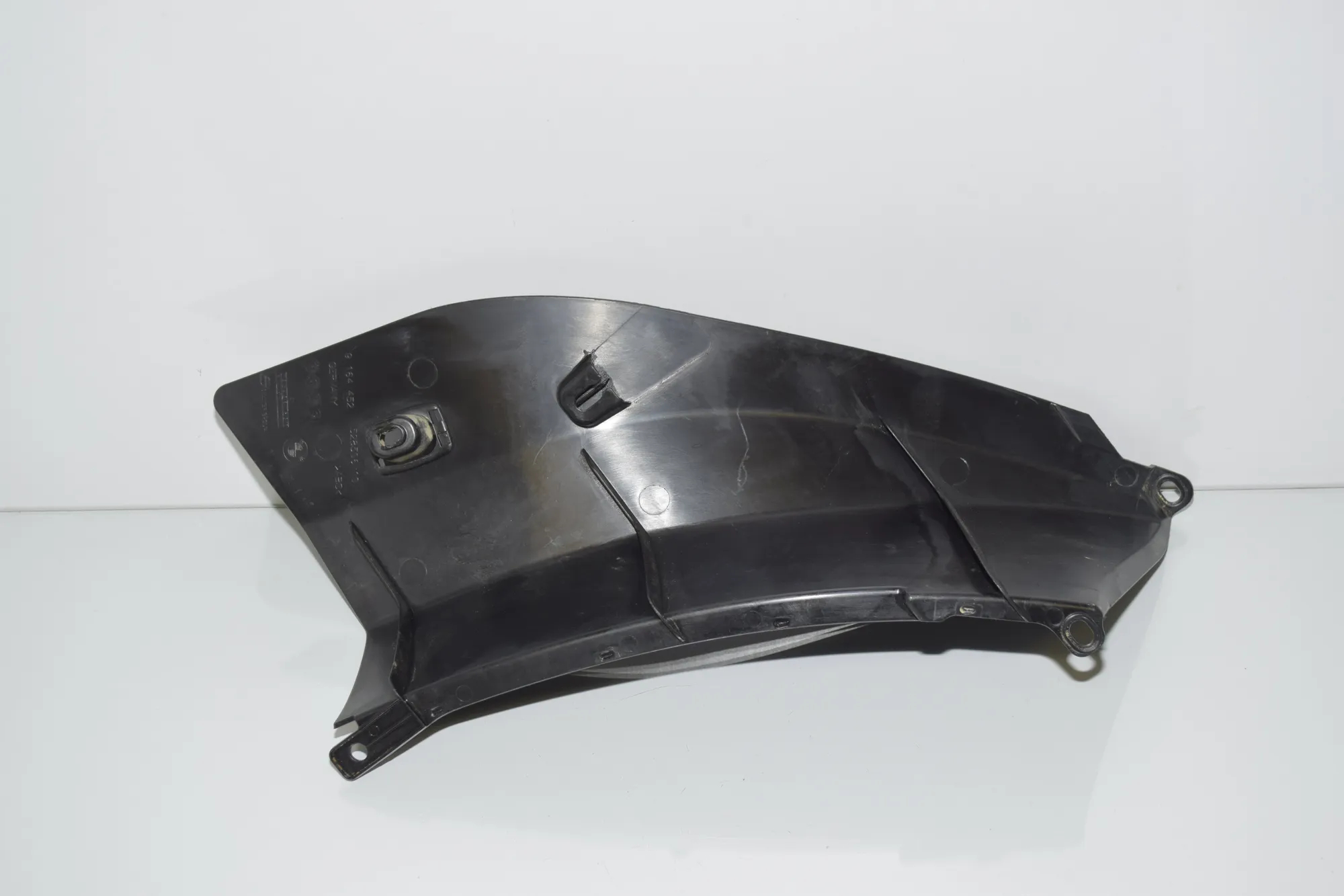 Right Side Pillar Trim – OEM 9164452 · BMW 3 Touring (F31) 320 d xDrive 2017 – 5
