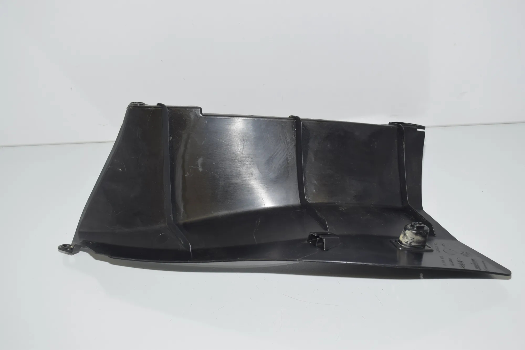 Right Side Pillar Trim – OEM 9164452 · BMW 3 Touring (F31) 320 d xDrive 2017 – 3