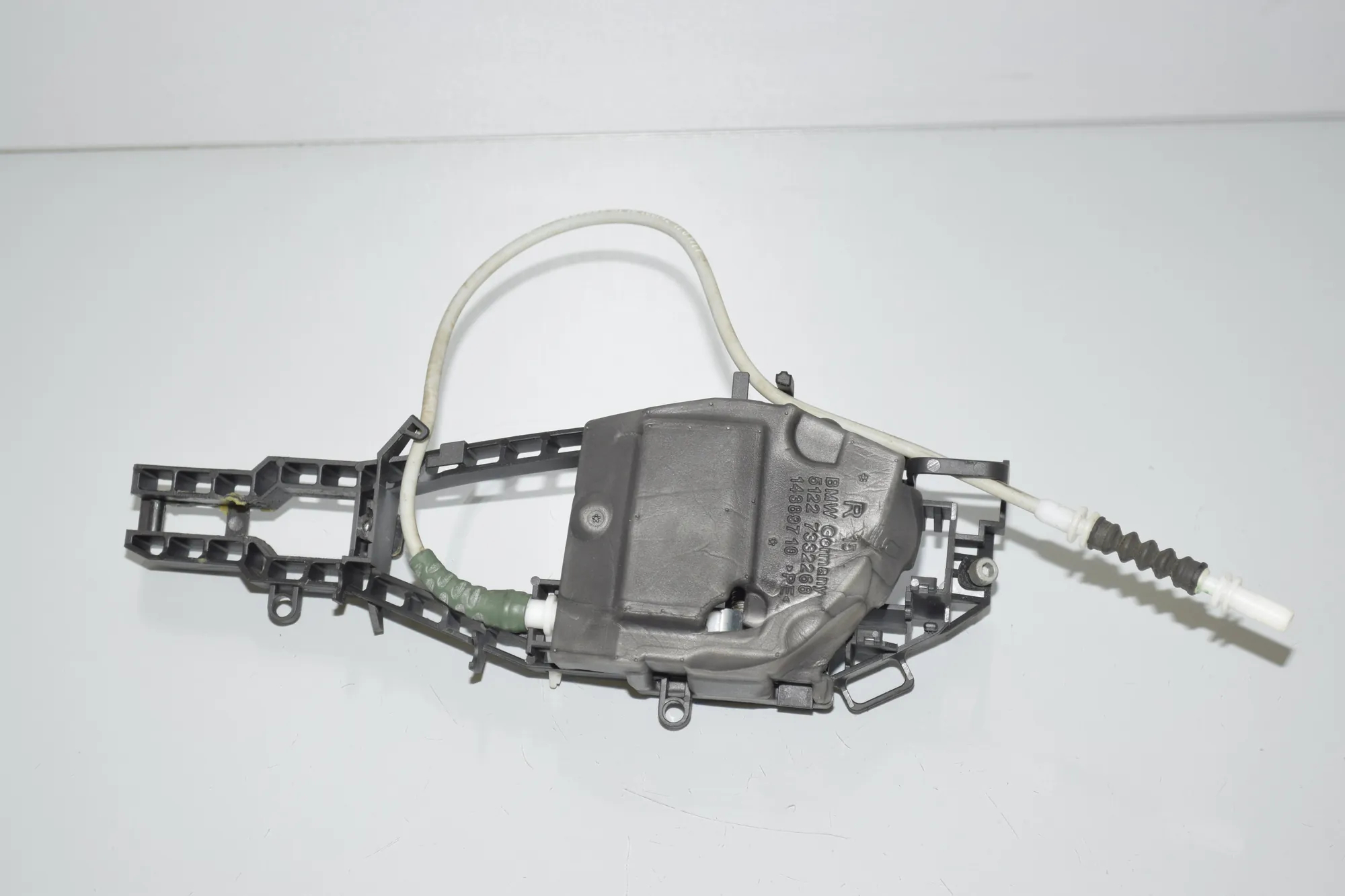 Rear Right Door Interior Handle Frame – OEM 51217242568 · BMW 3 Touring (F31) 320 d xDrive 2017