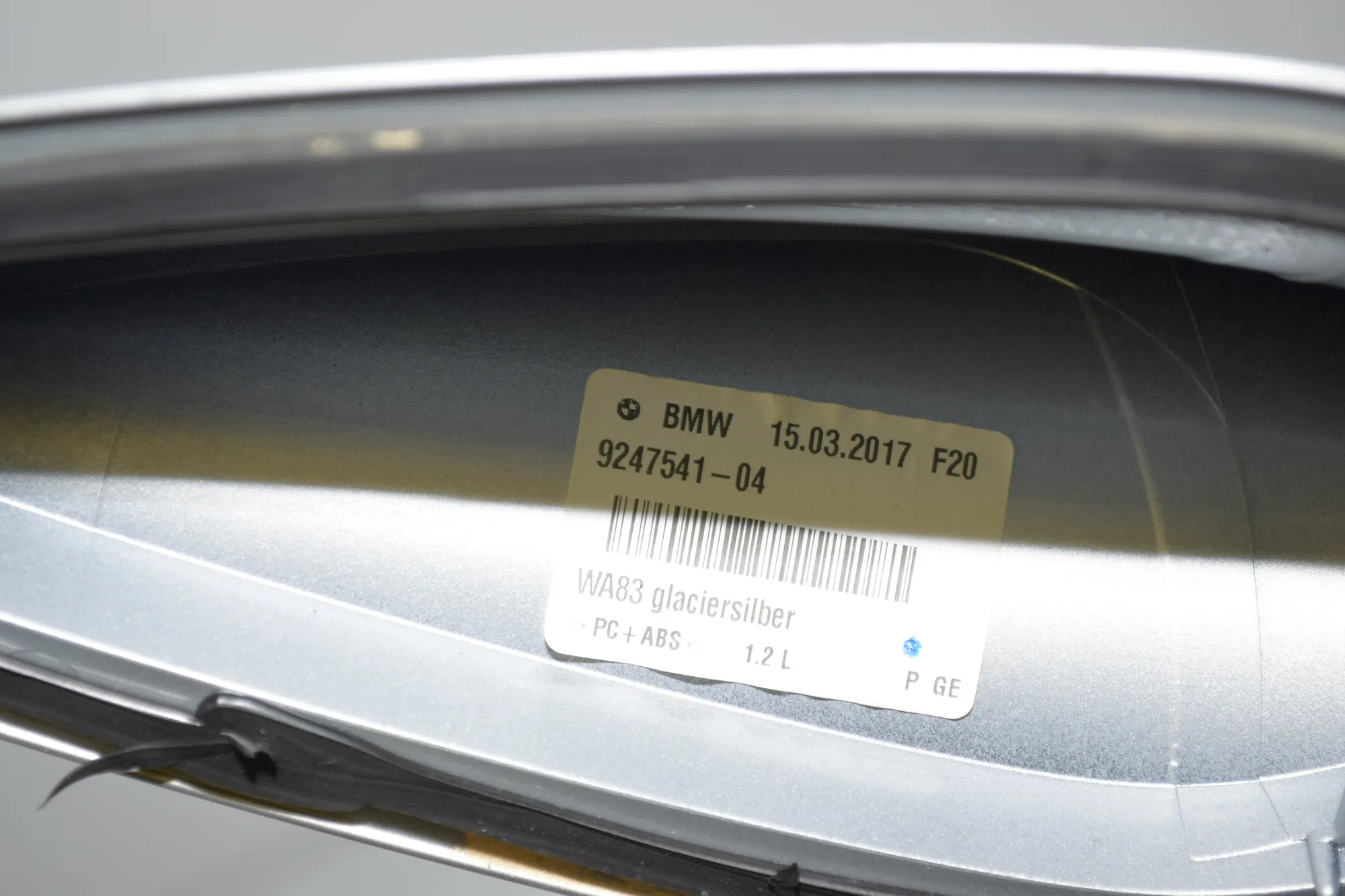 Antenna Trim – OEM 9247541 · BMW 3 Touring (F31) 320 d xDrive 2017 – 5