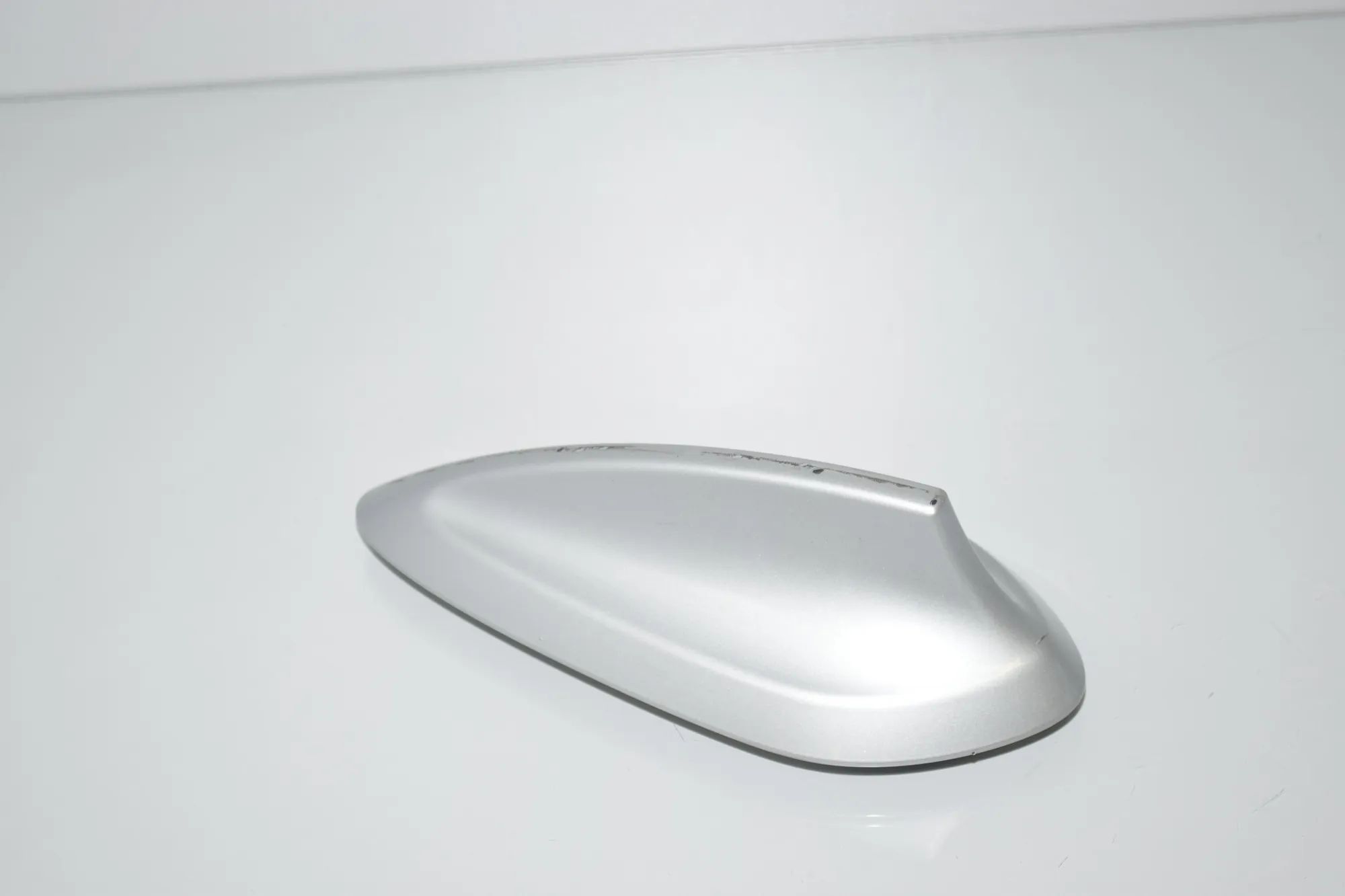 Antenna Trim – OEM 9247541 · BMW 3 Touring (F31) 320 d xDrive 2017 – 2
