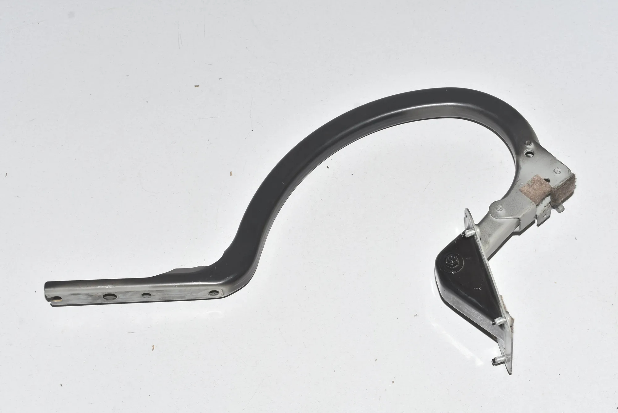 Right Side Bootlid Hinge – OEM 7204238 · BMW 5 (F10) 535 d 2013 – 3