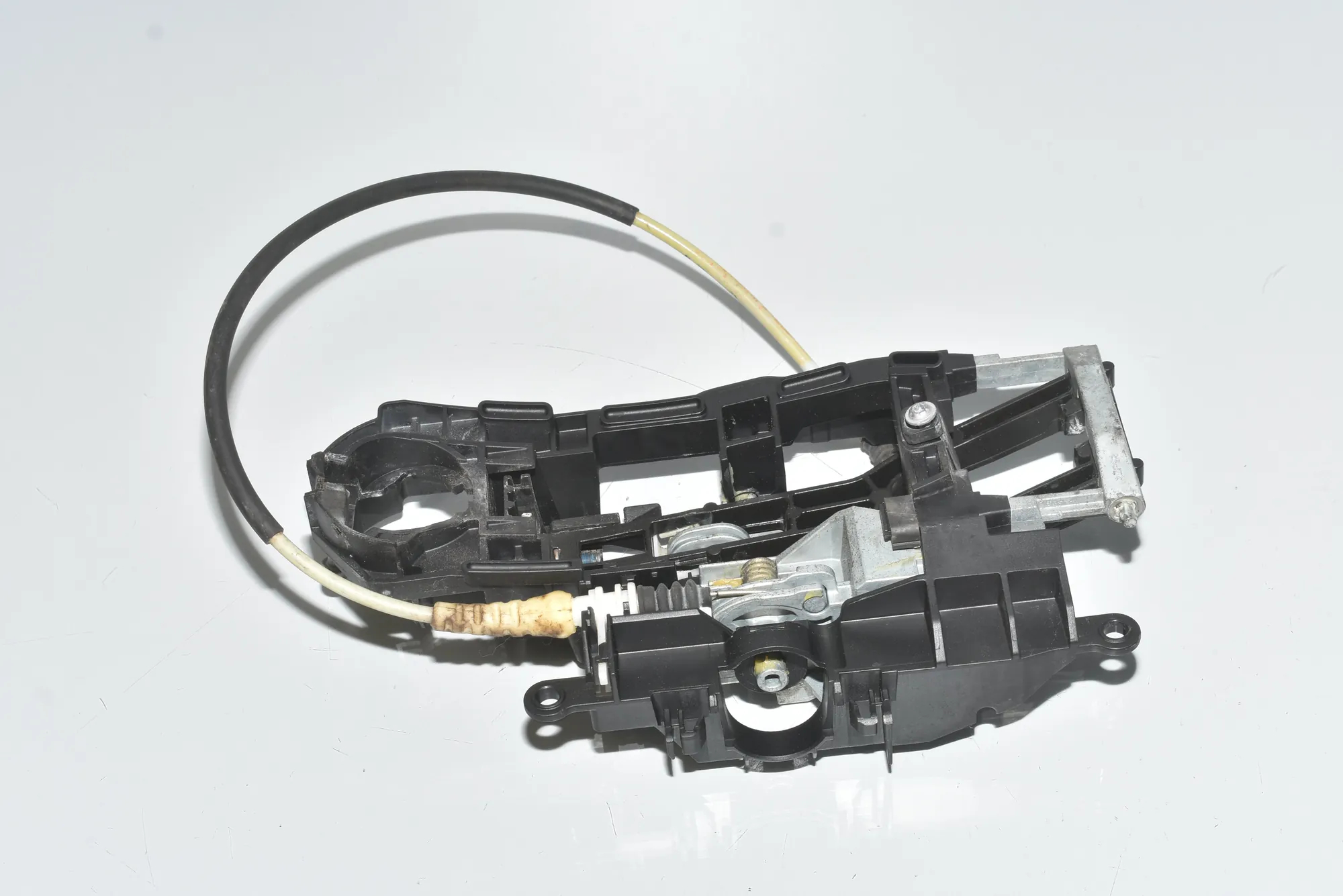 Rear Right Door Interior Handle Frame – OEM 7300328 · BMW 5 (F10) 535 d 2013