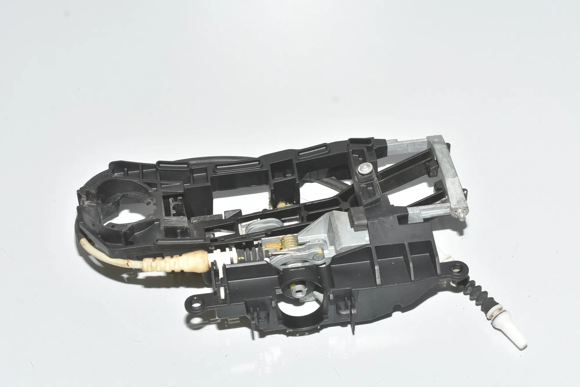 Front Right Door Interior Handle Frame – OEM 7300328 · BMW 5 (F10) 535 d 2013