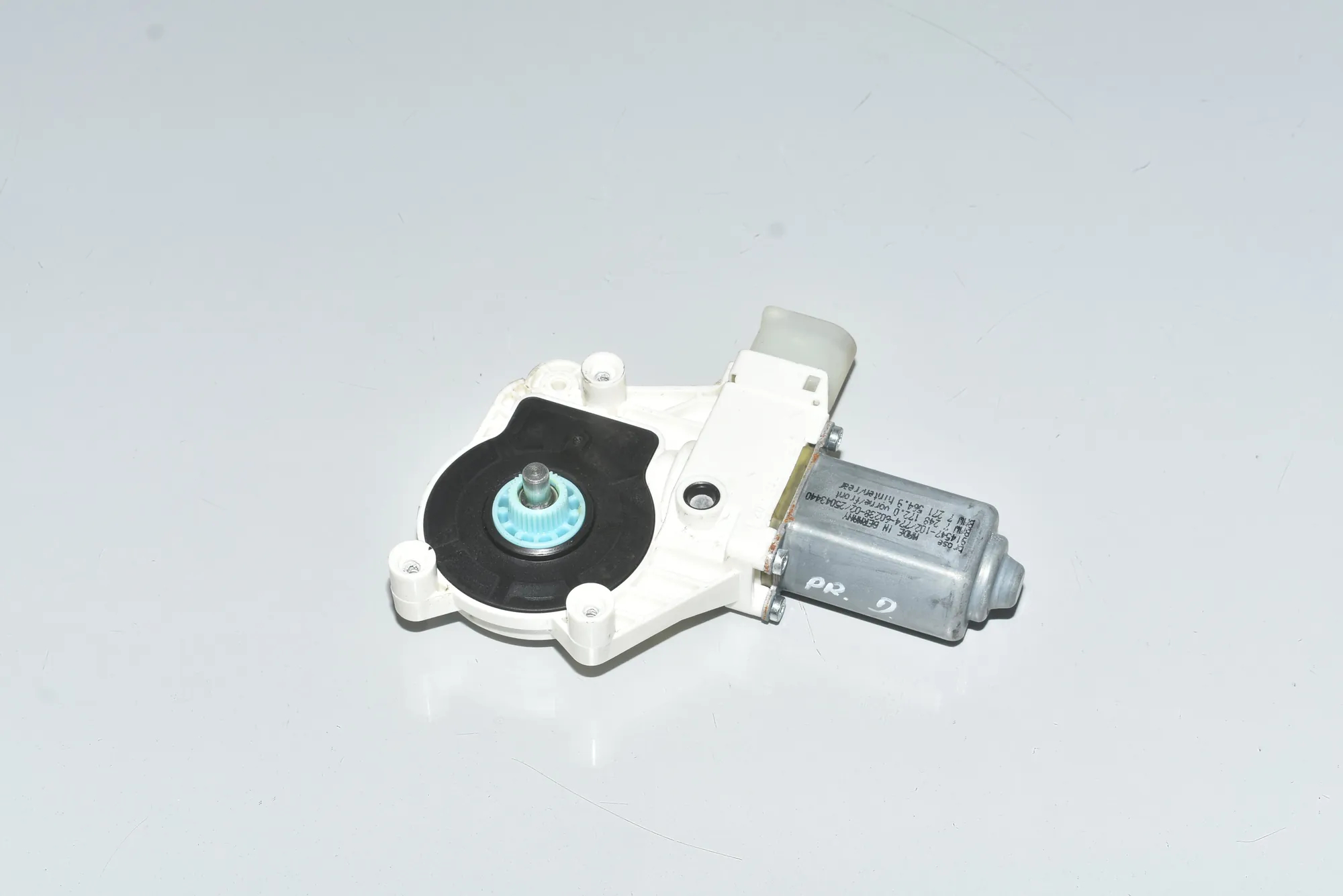 Front Right Door Window Control Motor – OEM 7248172 · BMW 5 (F10) 535 d 2013