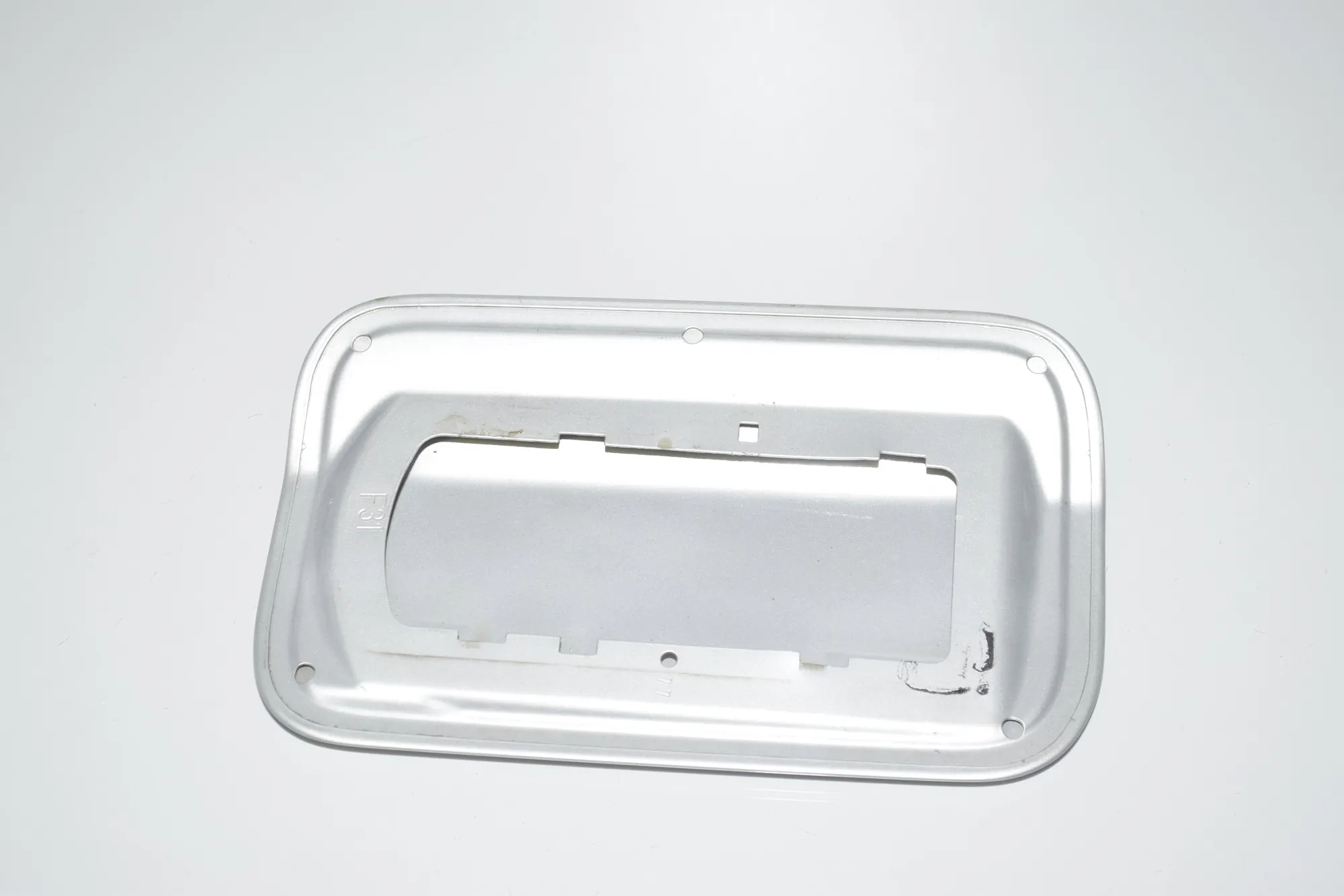Fuel Tank Flap Cap – OEM 41007300931 · BMW 3 Touring (F31) 320 d xDrive 2017 – 3