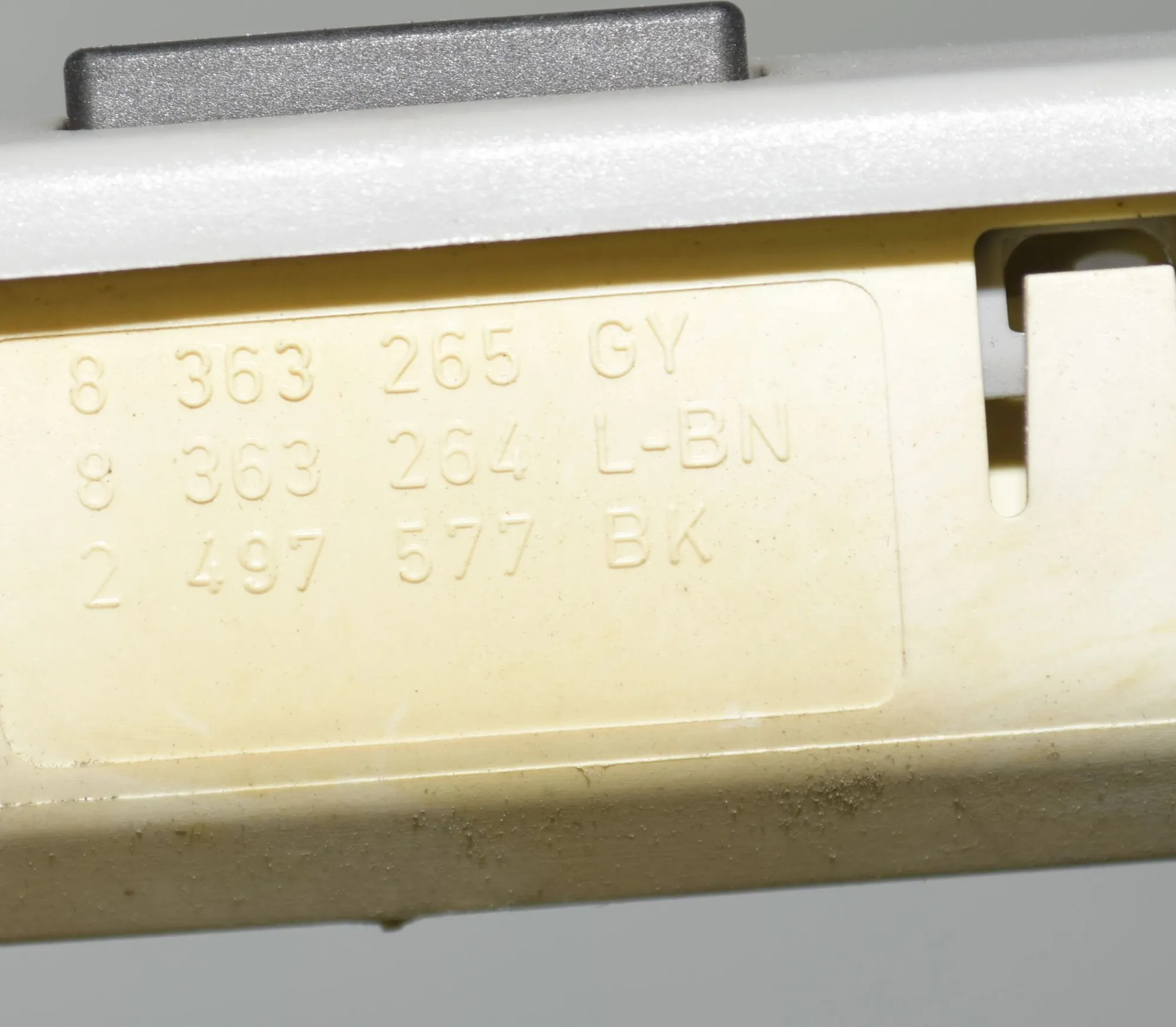 Interior Lighting – OEM 8363265 · BMW 5 Touring (E39) 525 d 2003 – 5