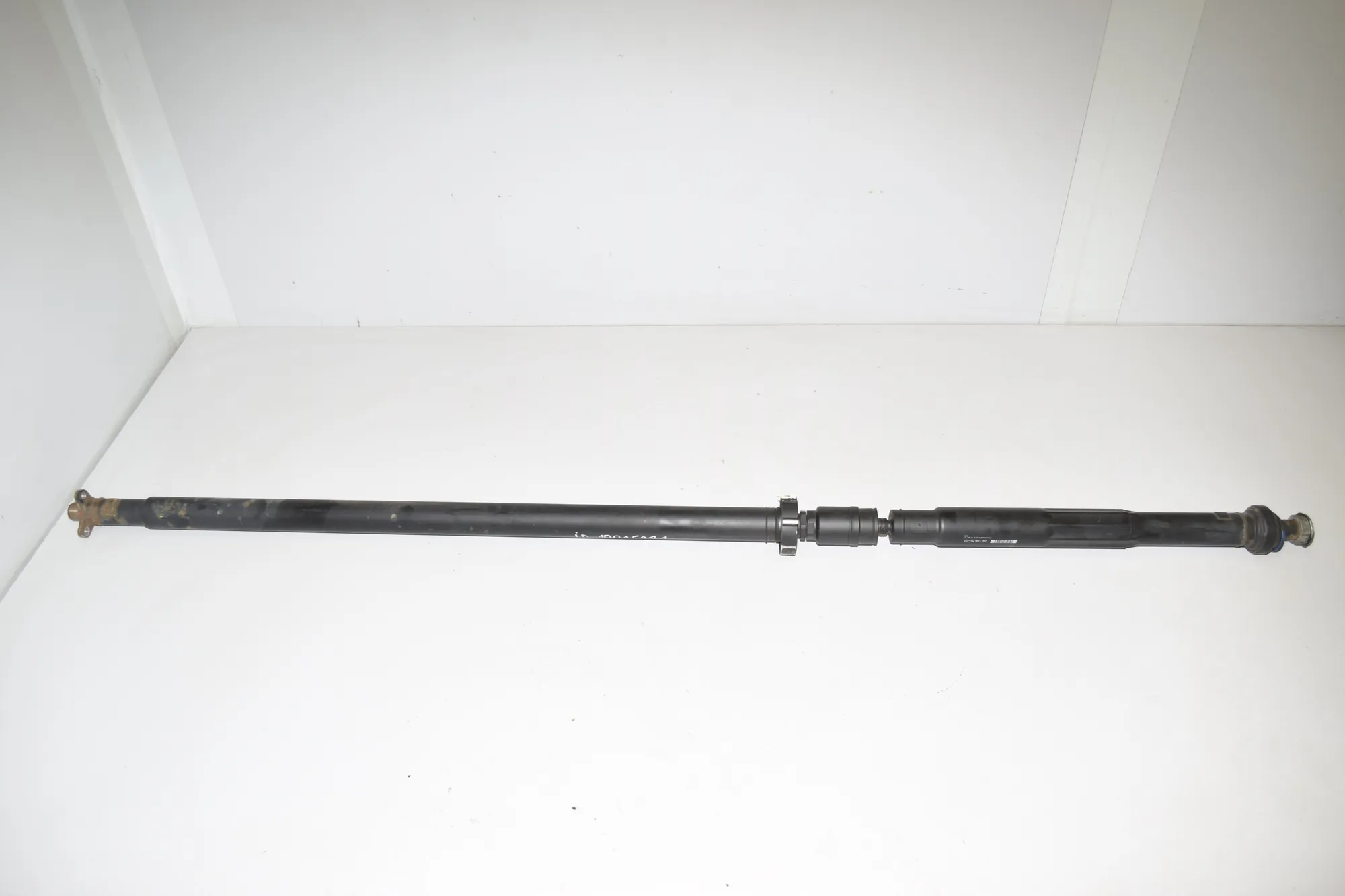 Propshaft Cardan – OEM 8610676 · BMW 2 Gran Tourer (F46) 218 d xDrive 2017
