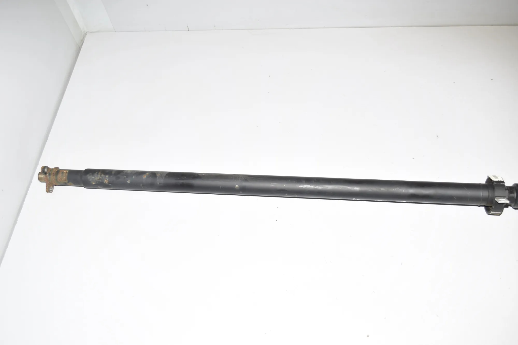 Propshaft Cardan – OEM 8610676 · BMW 2 Gran Tourer (F46) 218 d xDrive 2017 – 2