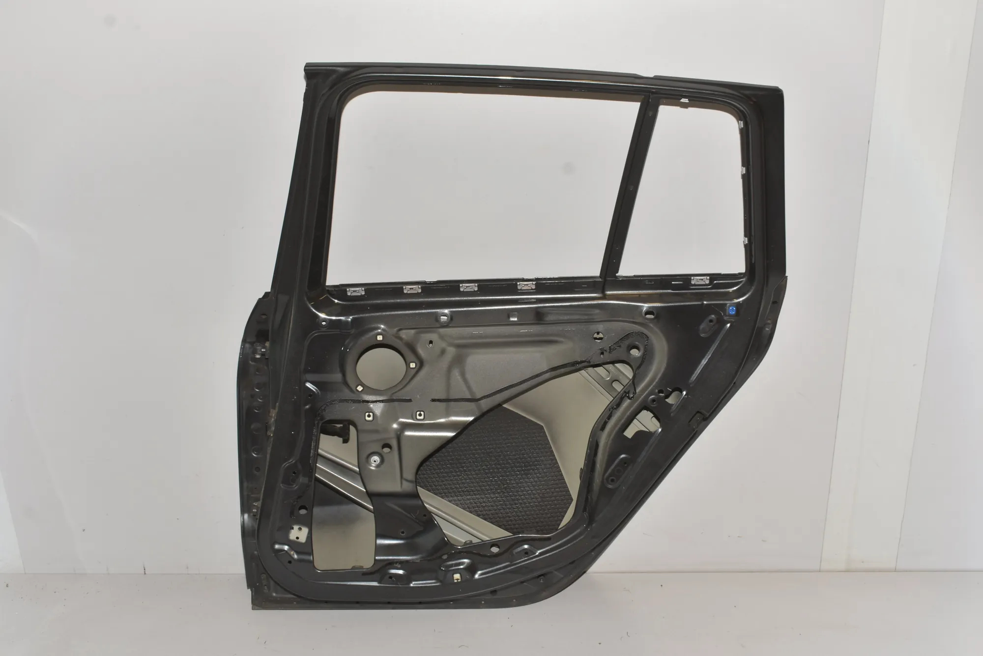 Rear Right Door · BMW 2 Gran Tourer (F46) 218 d xDrive 2017 – 3