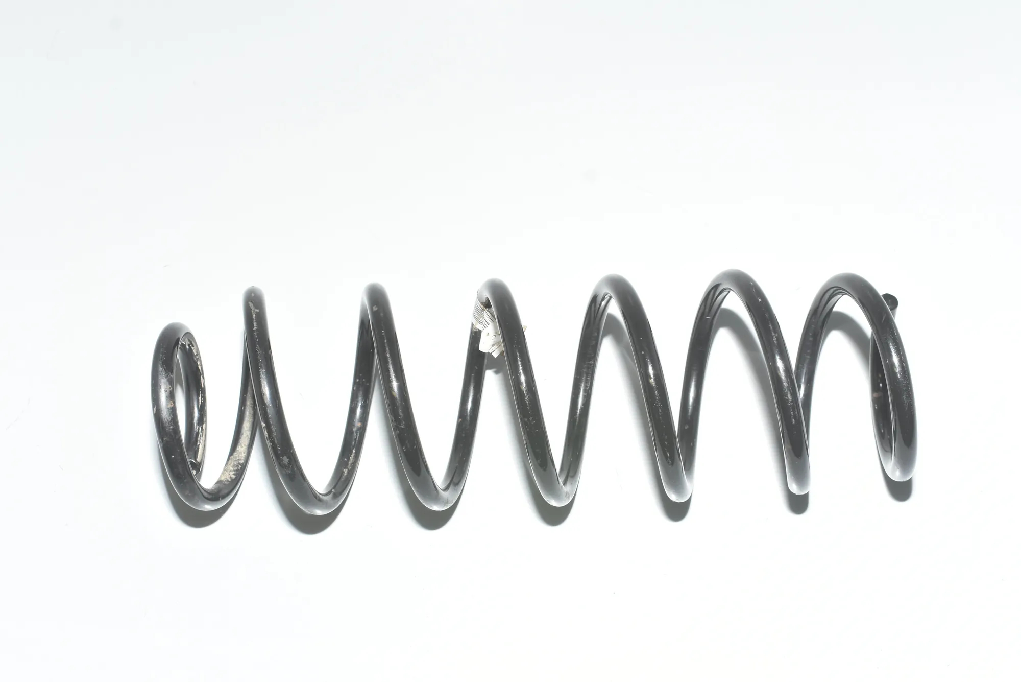 Rear Left Coil Spring – OEM 33536867116 · BMW i3 (I01) BMW i3 (I01) Hybrid 2017