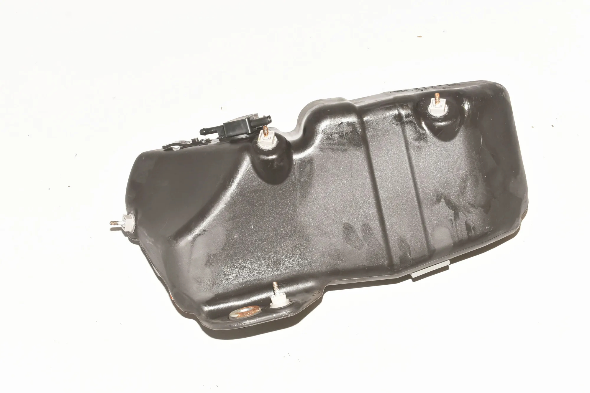 AdBlue Tank – OEM 7212608 · BMW 5 (F10) 535 d xDrive 2015