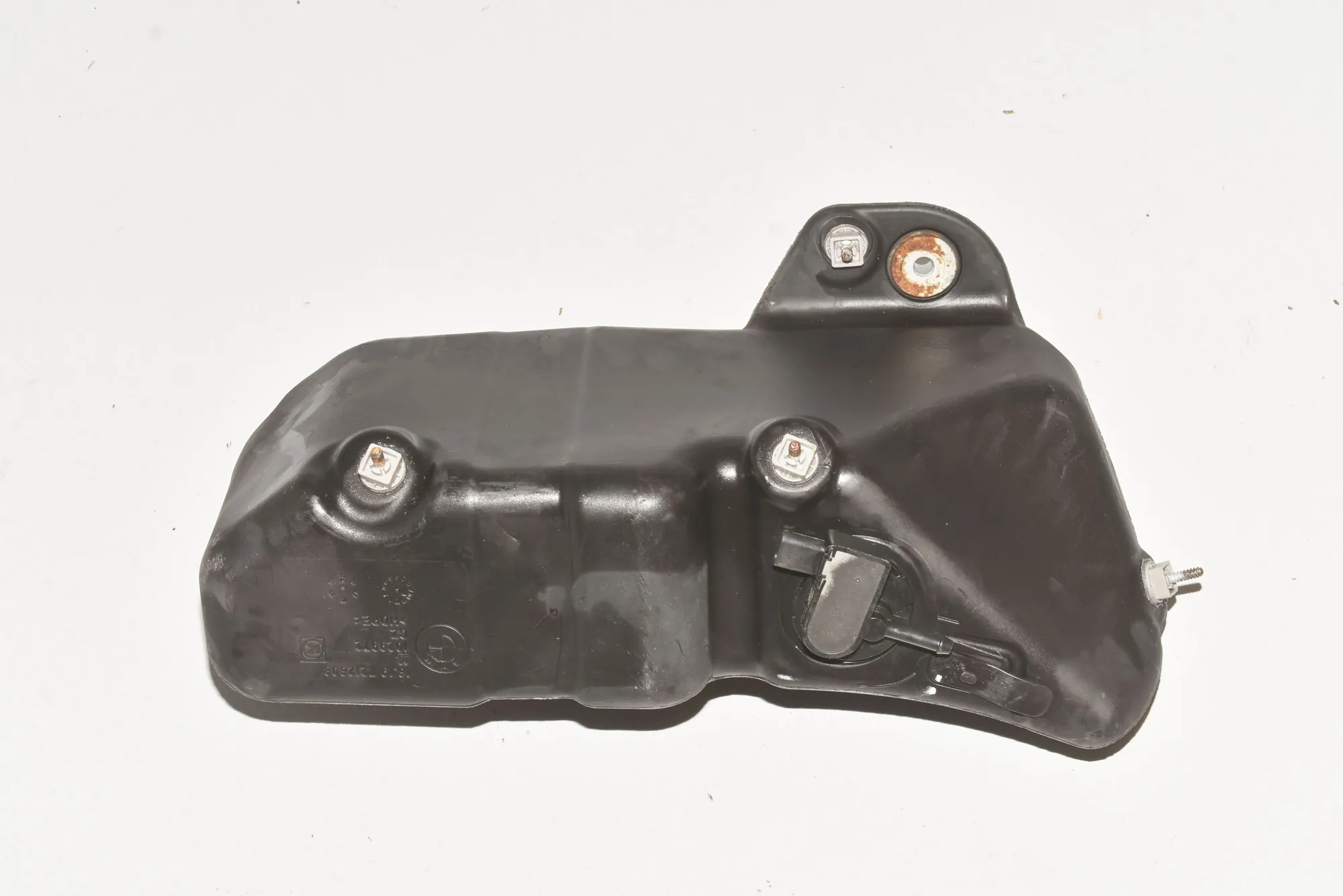 AdBlue Tank – OEM 7212608 · BMW 5 (F10) 535 d xDrive 2015 – 2