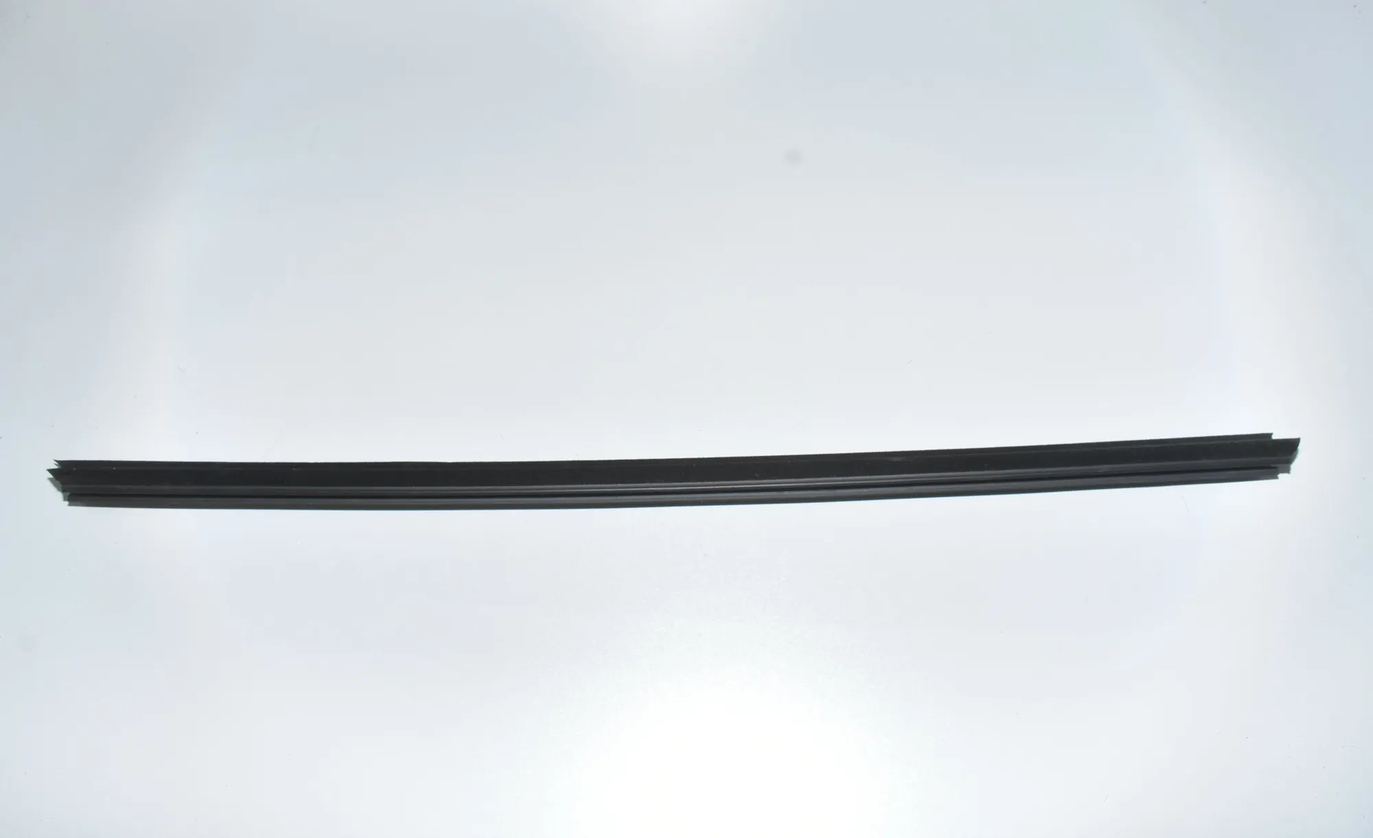 Front Right Door Rubber Seal – OEM 7205718 · BMW X3 (F25) xDrive 35 d 2012