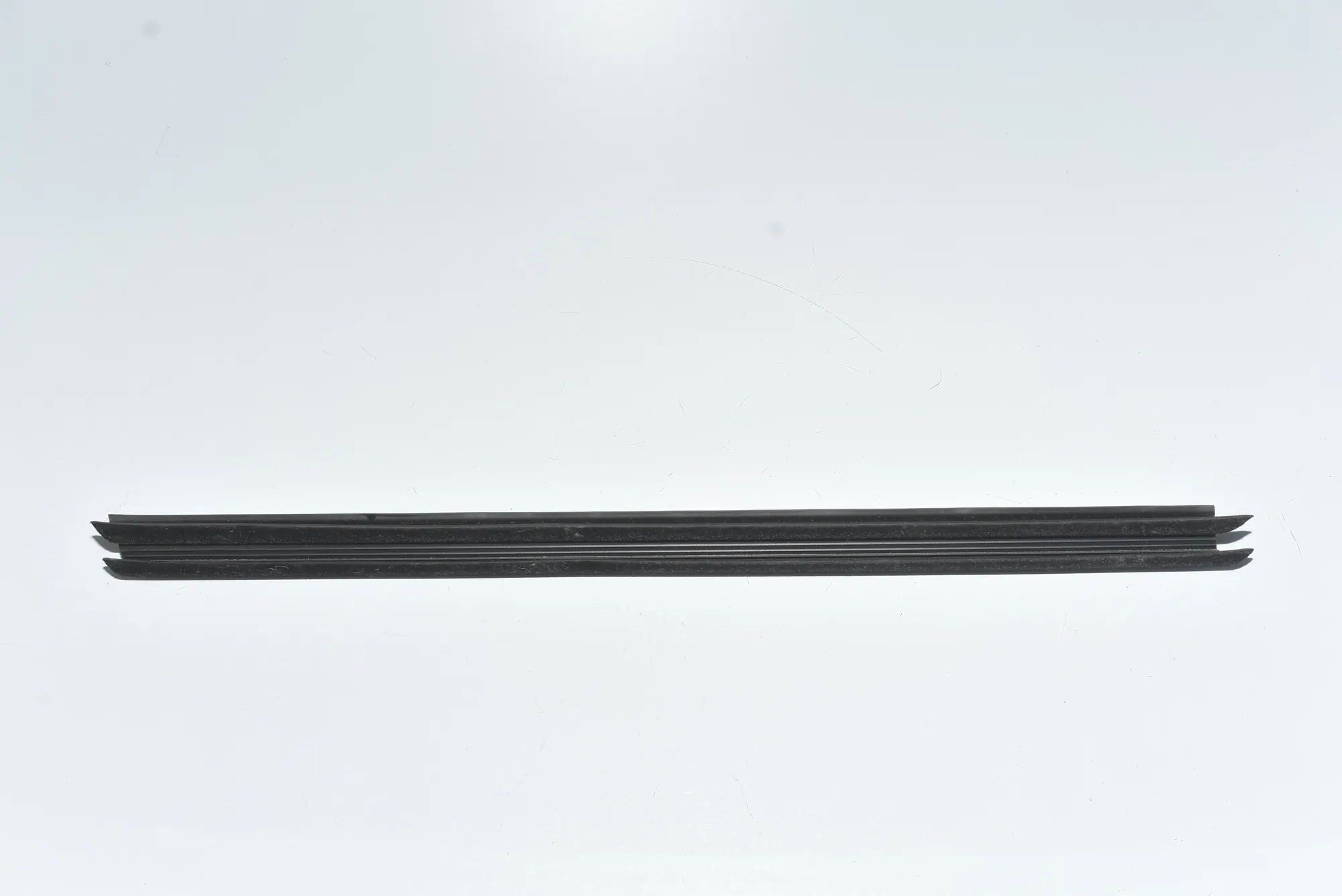 Rear Right Door Rubber Seal – OEM 51224893266 · BMW X3 (F25) xDrive 35 d 2012 – 3