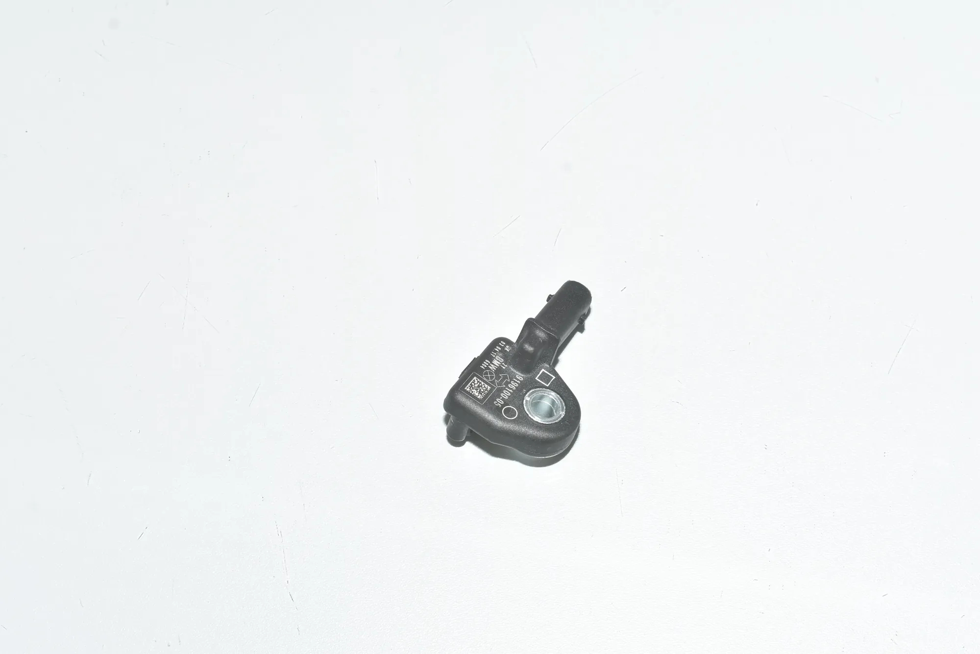 Left Side Impact Sensor – OEM 9196100 · BMW 2 Gran Tourer (F46) 218 d xDrive 2017 – 2