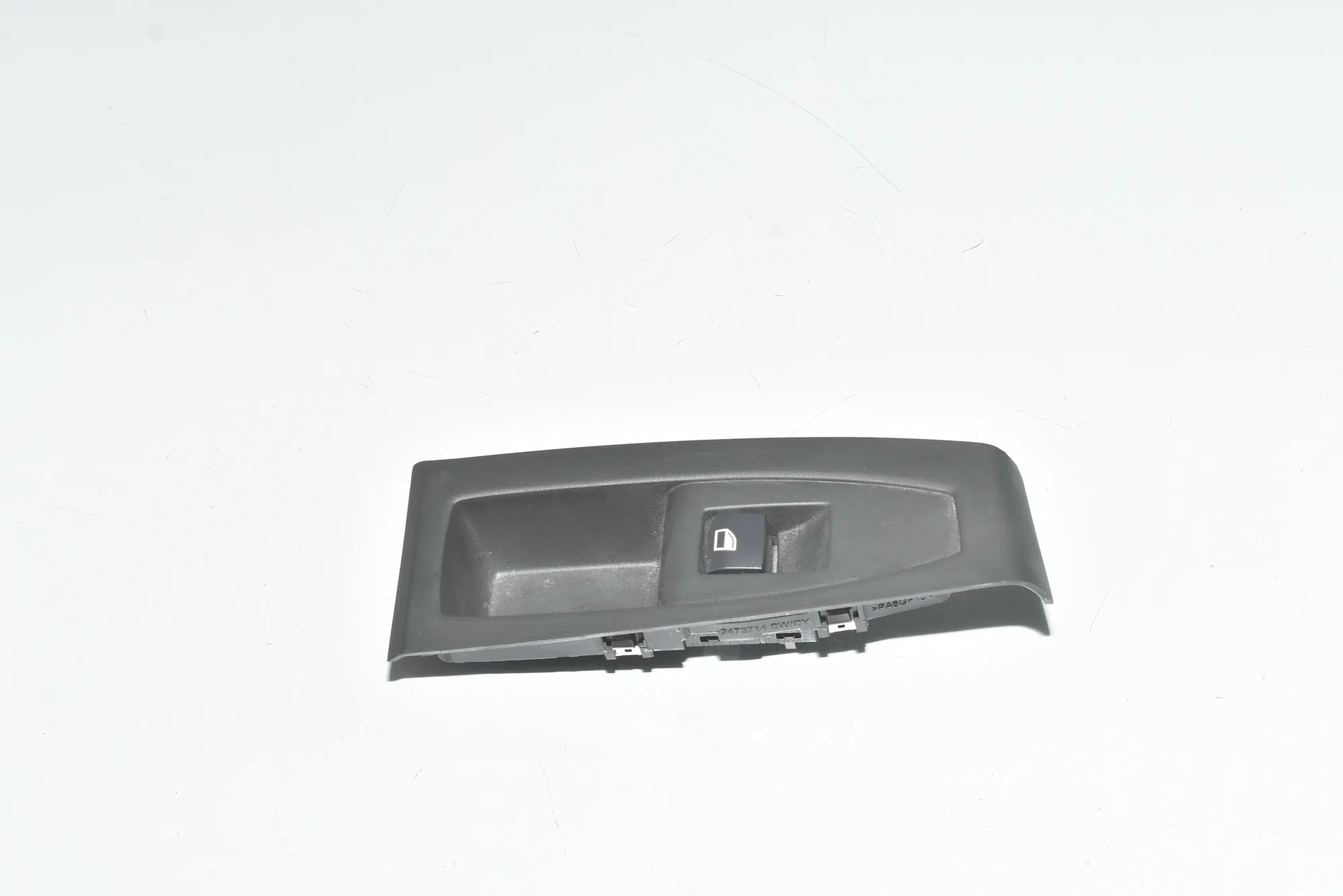 Rear Right Door Window Switch – OEM 61319208107 · BMW 2 Gran Tourer (F46) 218 d xDrive 2017