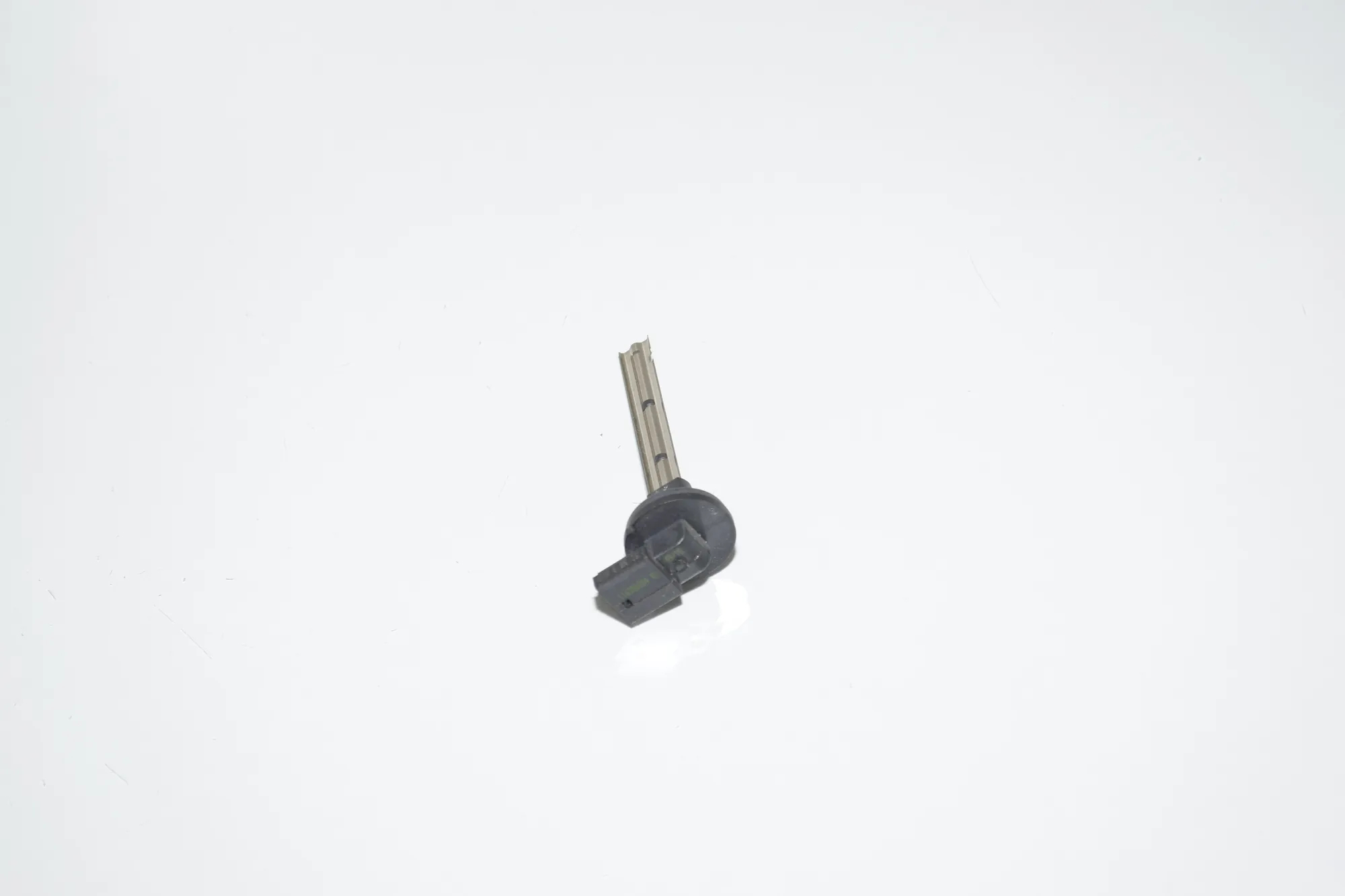Temperature Sensor – OEM 6915391 · BMW 7 (G11, G12) 730 d, Ld xDrive 2017 – 3