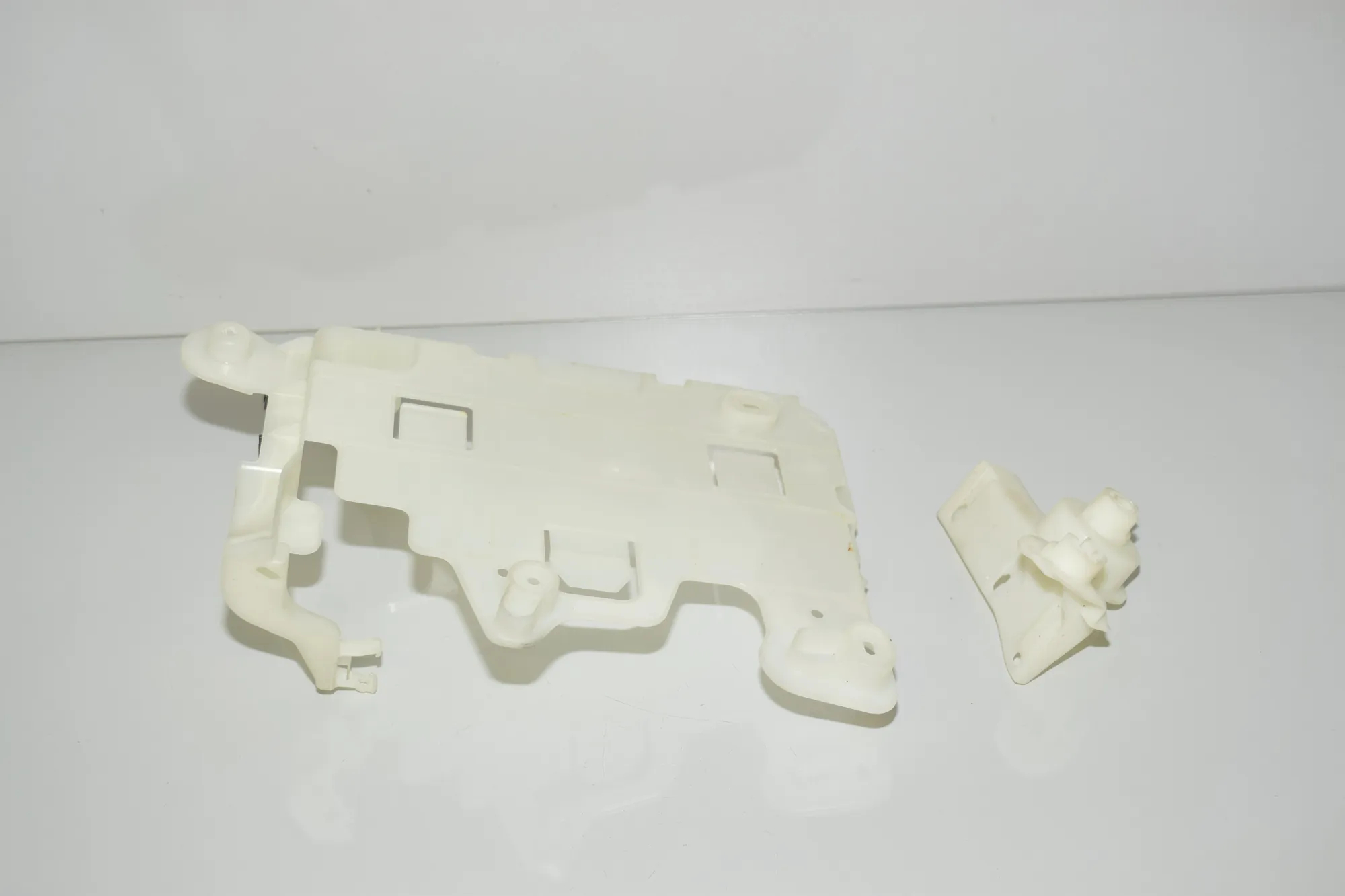 Bracket – OEM 9364264 · BMW 7 (G11, G12) 730 d, Ld xDrive 2017 – 3