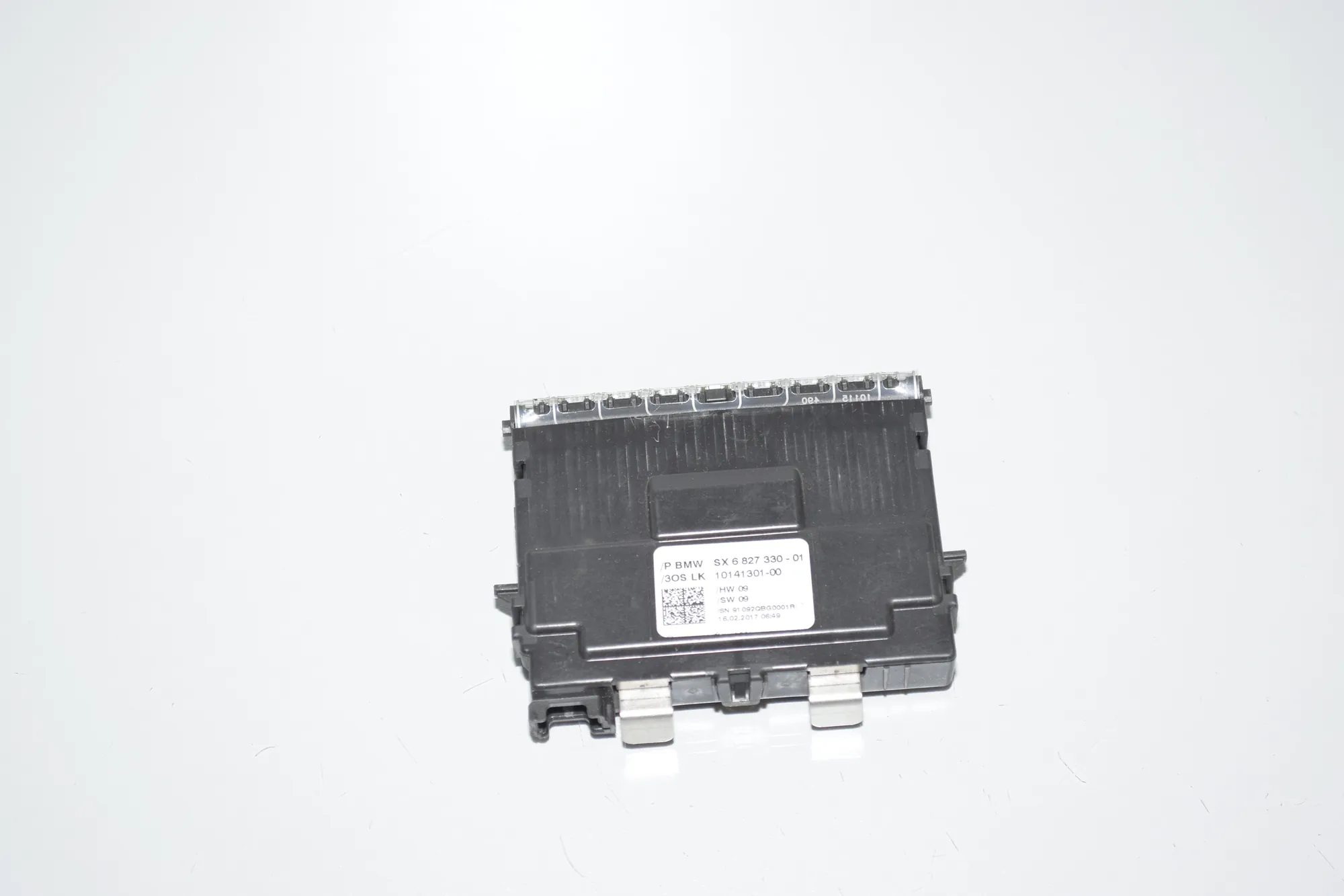 Other Control Units – OEM 6827330 · BMW 7 (G11, G12) 730 d, Ld xDrive 2017