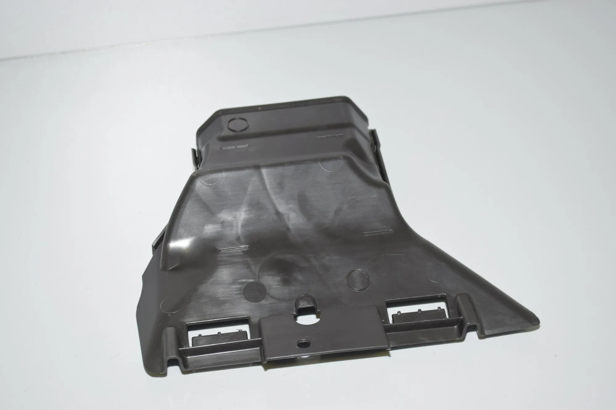 Interior Air Duct Channel – OEM 7343499 · BMW 7 (G11, G12) 730 d, Ld xDrive 2017 – 3
