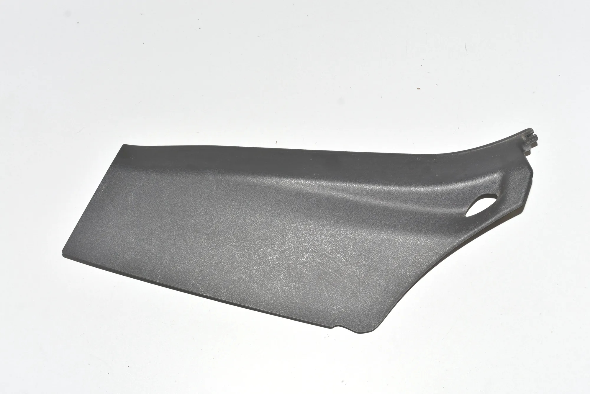 Other Interior Parts – OEM 7366841 · BMW 2 Gran Tourer (F46) 218 d xDrive 2017 – 2