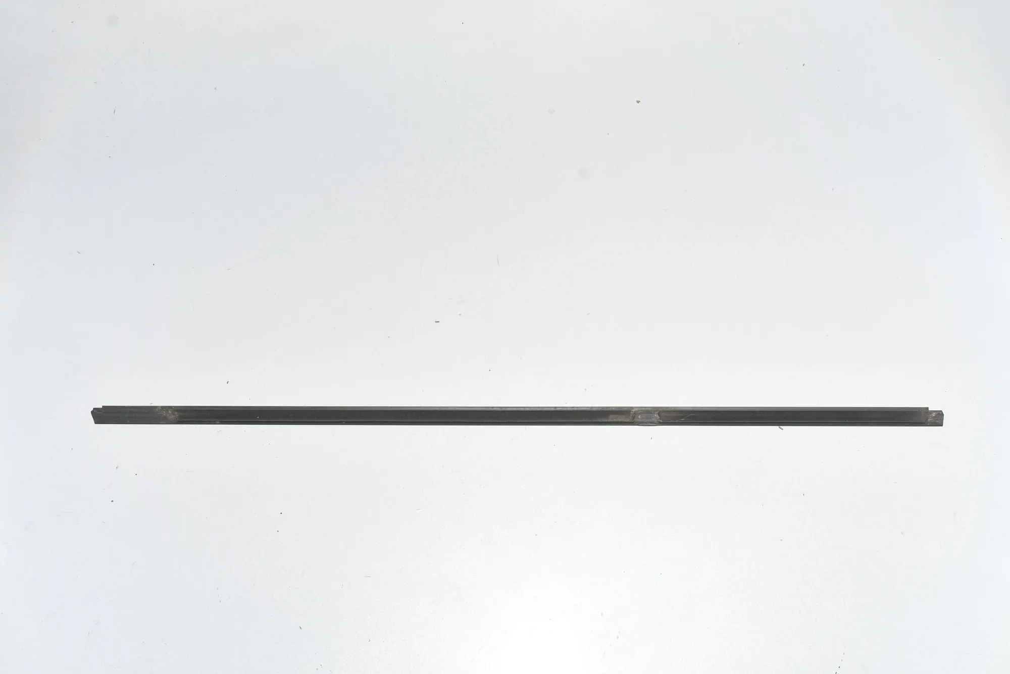 Rear Left Door Window Strip – OEM 51357316785 · BMW 2 Gran Tourer (F46) 218 d xDrive 2017 – 4