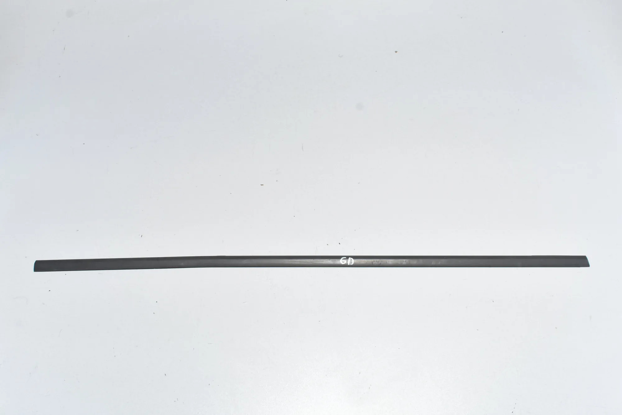Rear Right Door Window Strip – OEM 51357316786 · BMW 2 Gran Tourer (F46) 218 d xDrive 2017
