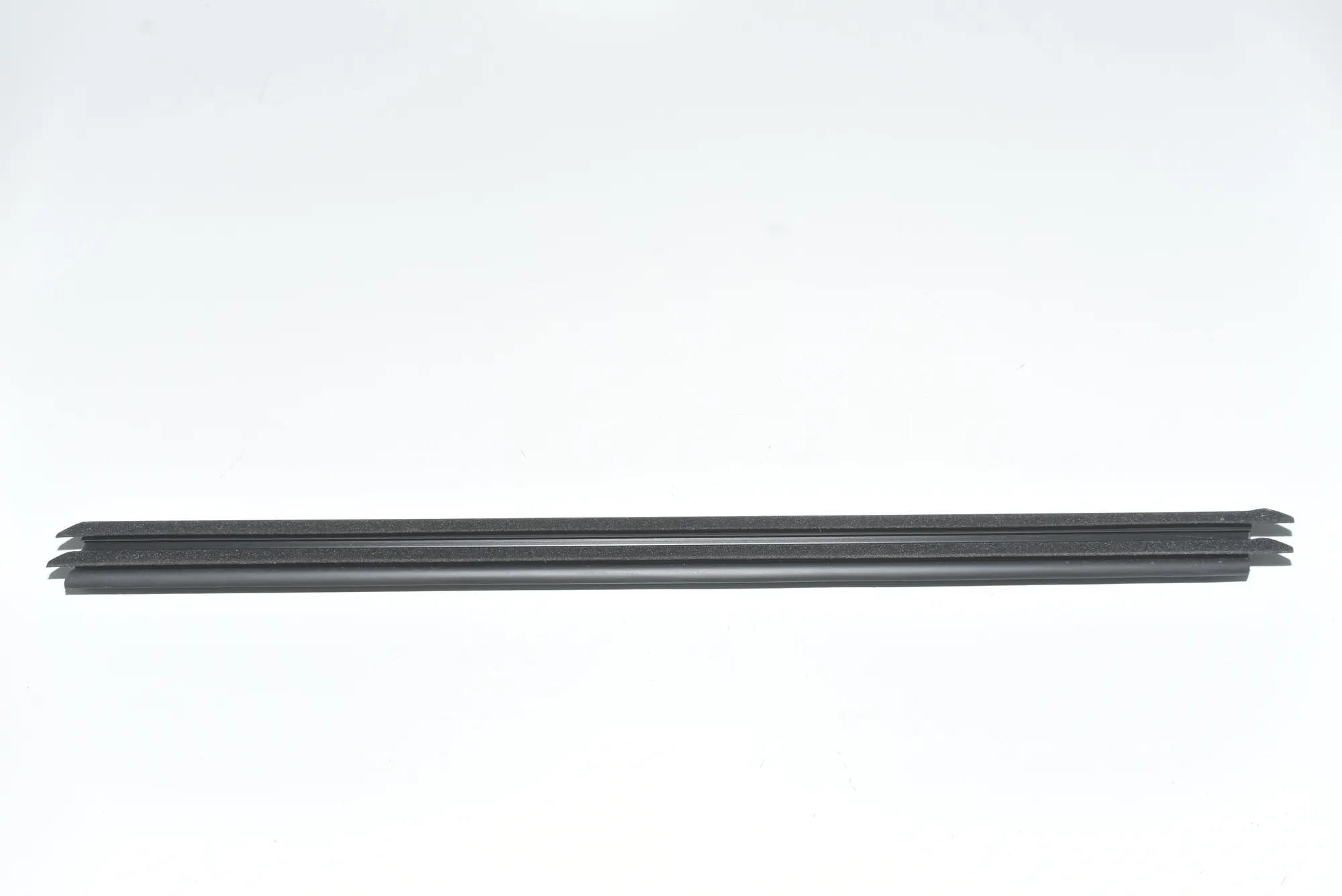 Rear Left Door Rubber Seal – OEM 7316787 · BMW 2 Gran Tourer (F46) 218 d xDrive 2017 – 3