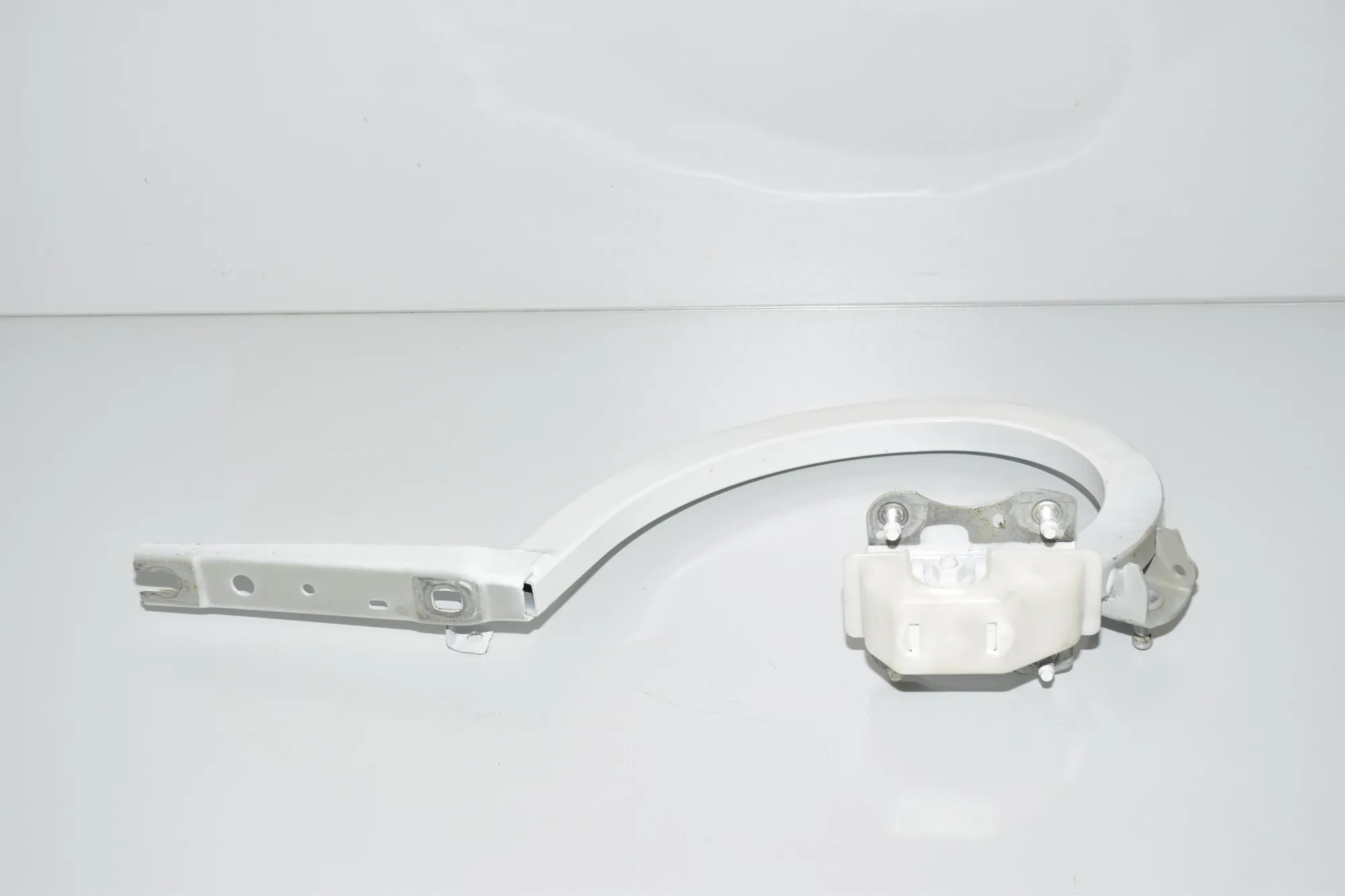 Right Side Bootlid Hinge – OEM 7357116 · BMW 7 (G11, G12) 730 d, Ld xDrive 2017 – 3
