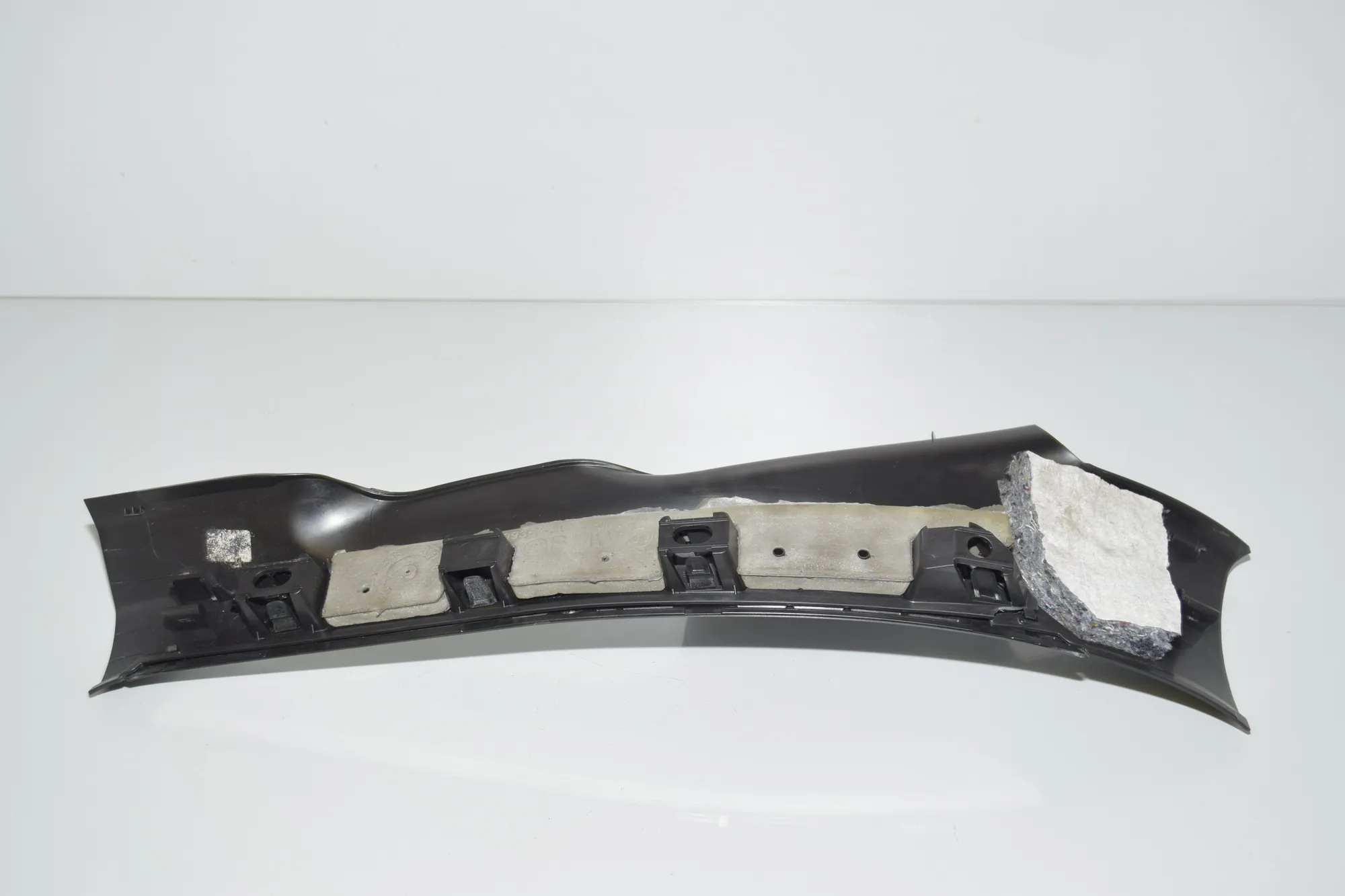 Rear Right Interior Step Trim – OEM 7343490 · BMW 7 (G11, G12) 730 d, Ld xDrive 2017 – 4