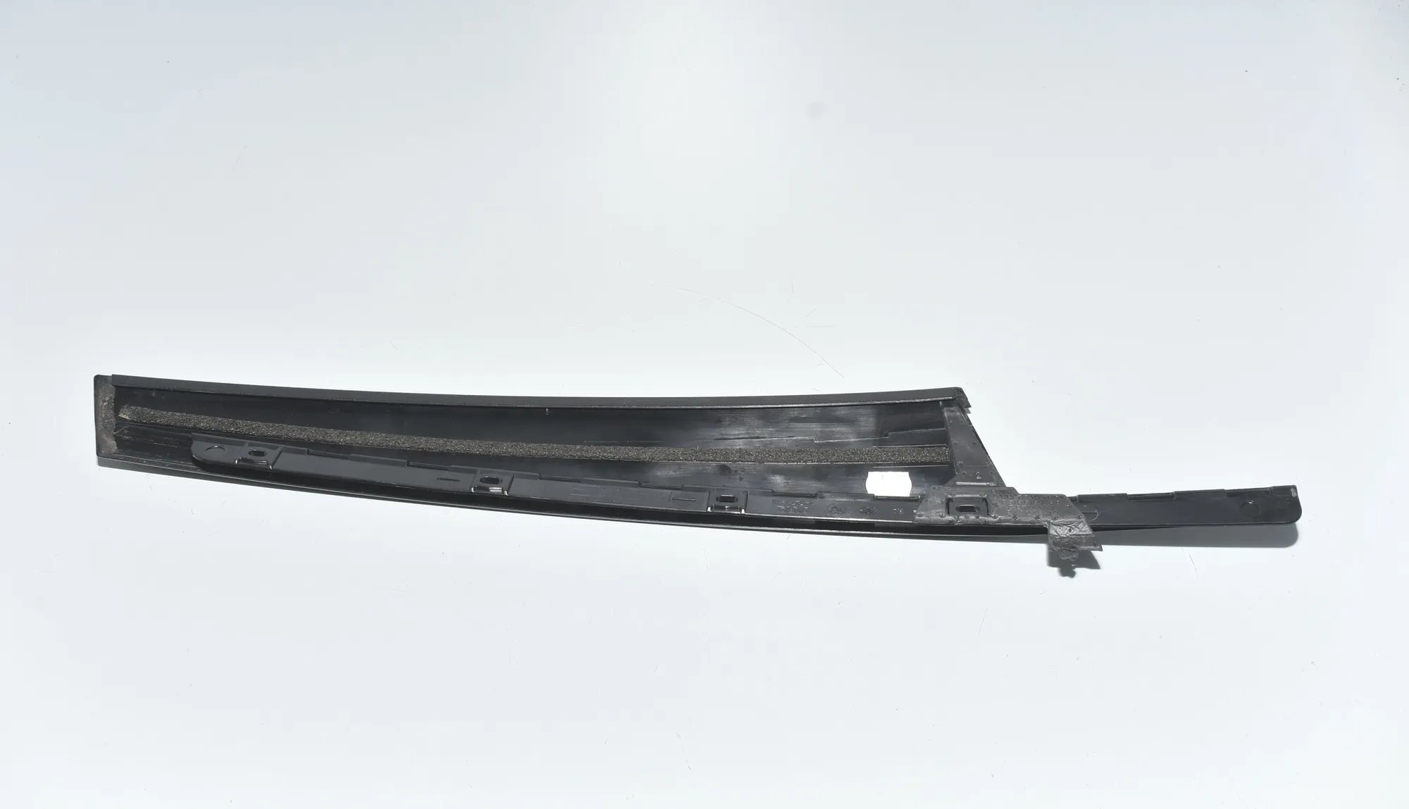 Front Right A Pillar Trim – OEM 51337316730 · BMW 2 Gran Tourer (F46) 218 d xDrive 2017 – 3