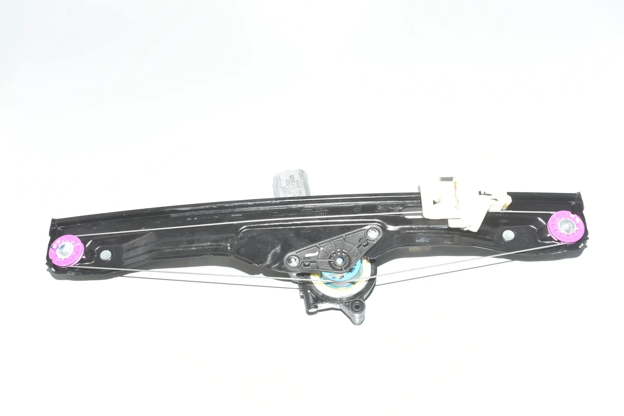 Rear Left Door Window Regulator – OEM 7321055 · BMW 2 Gran Tourer (F46) 218 d xDrive 2017 – 3