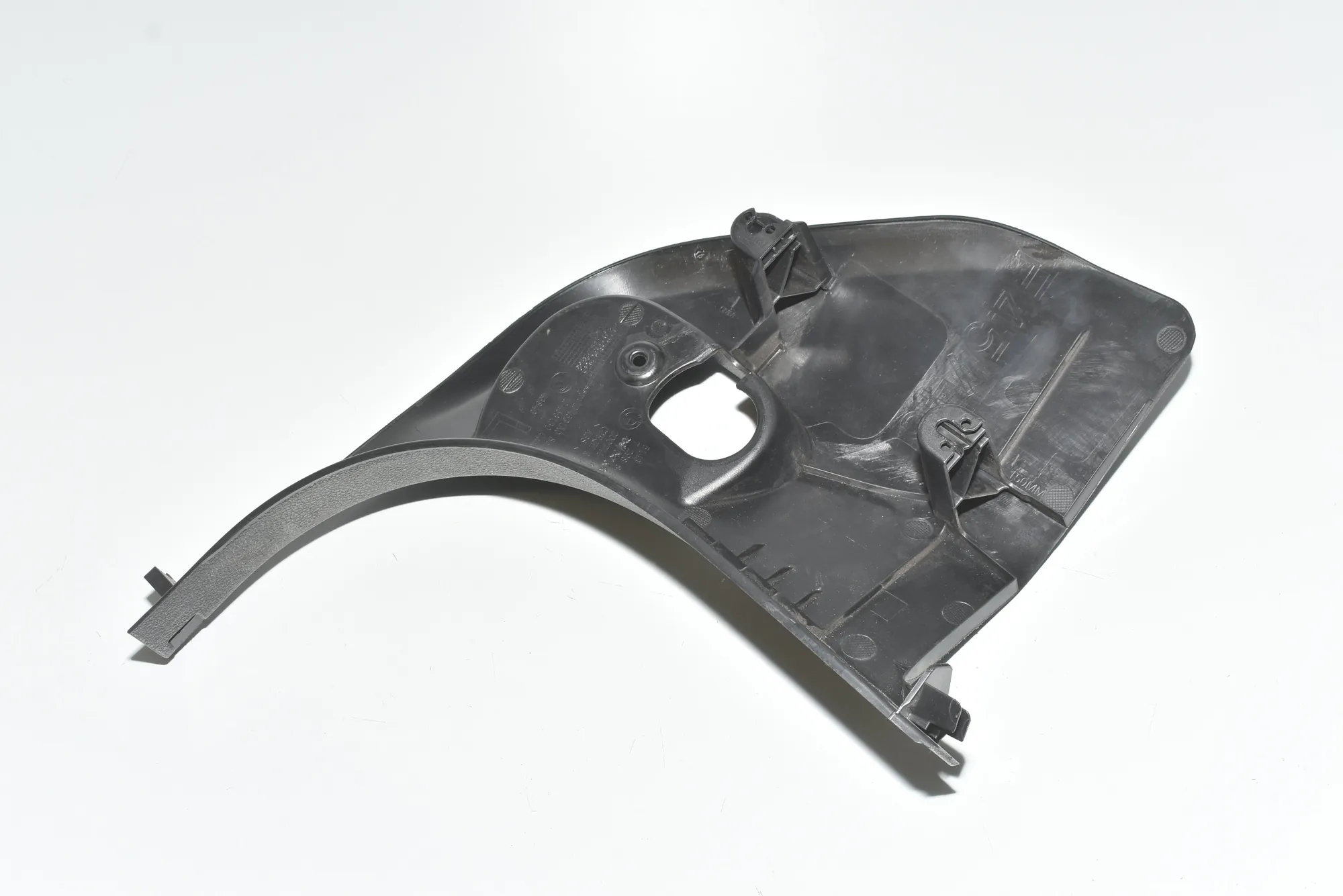 Front Left A Pillar Trim – OEM 51437298813 · BMW 2 Gran Tourer (F46) 218 d xDrive 2017 – 3
