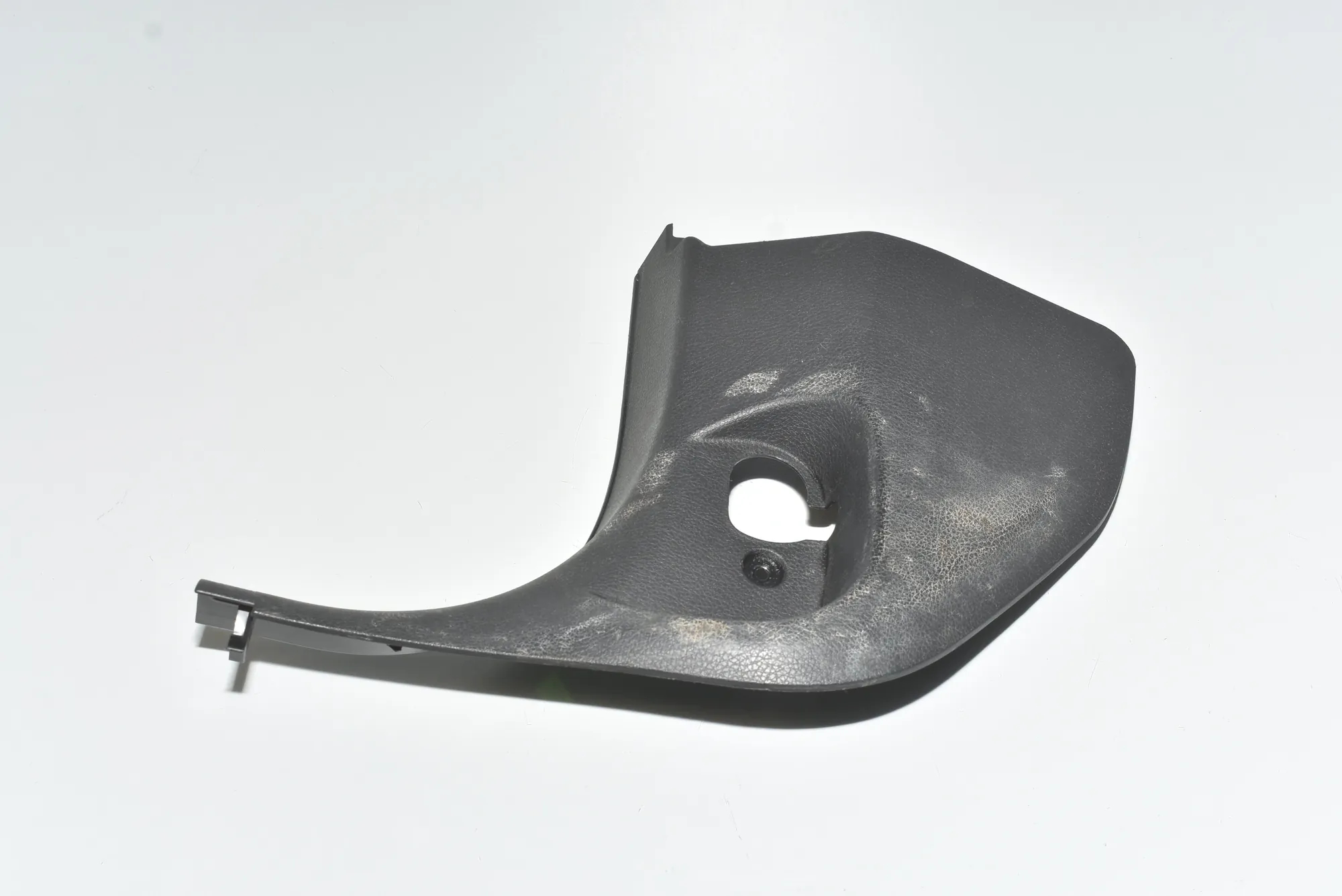 Front Left A Pillar Trim – OEM 51437298813 · BMW 2 Gran Tourer (F46) 218 d xDrive 2017 – 2