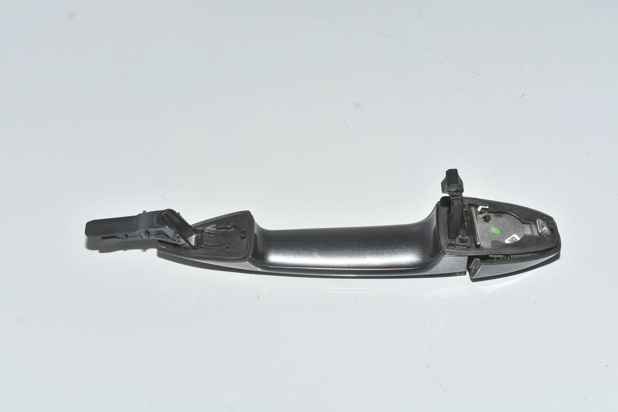 Front Right Door Exterior Handle – OEM 7396306 · BMW 2 Gran Tourer (F46) 218 d xDrive 2017 – 4