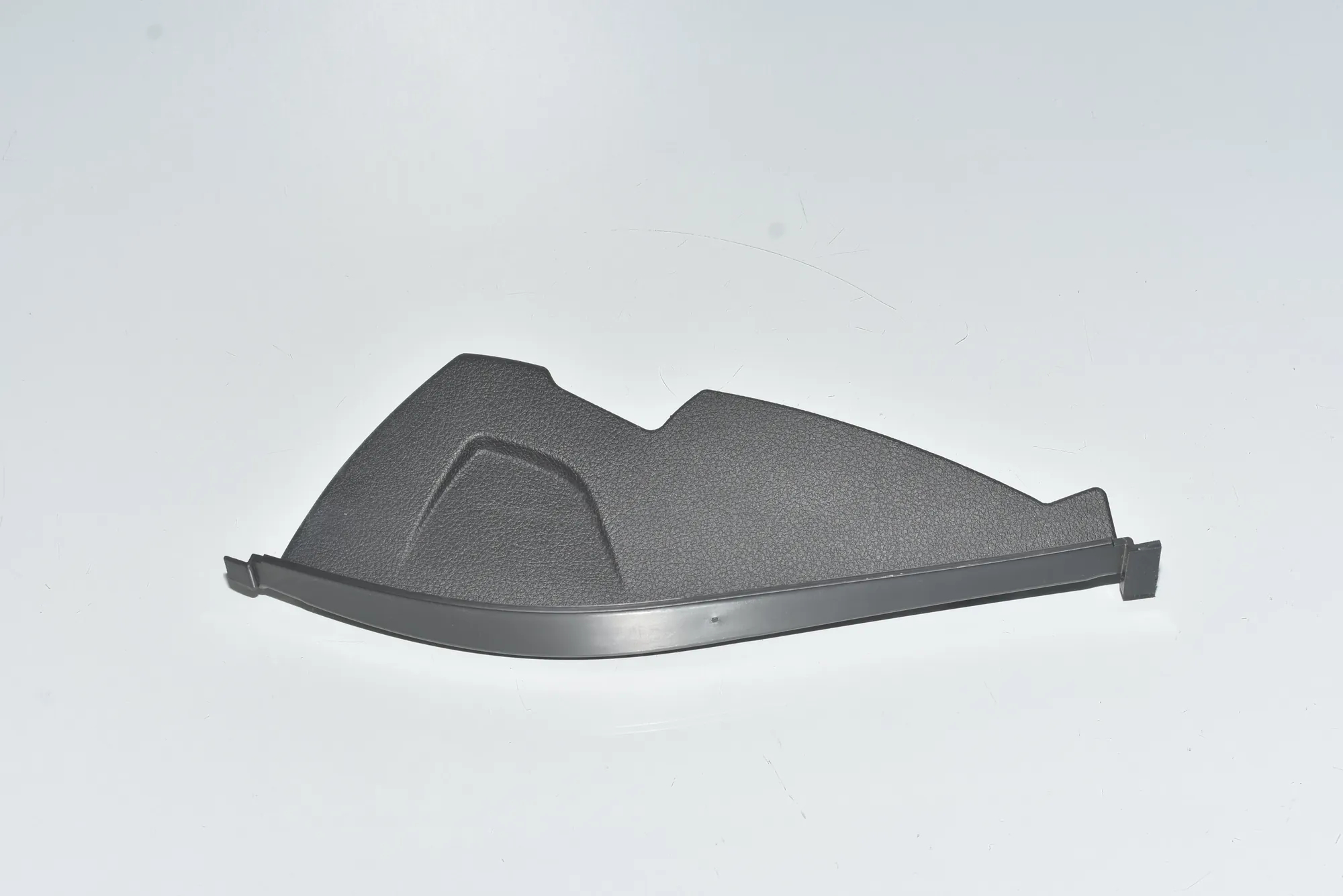 Dashboard Side Trim – OEM 9262979 · BMW 2 Gran Tourer (F46) 218 d xDrive 2017 – 2