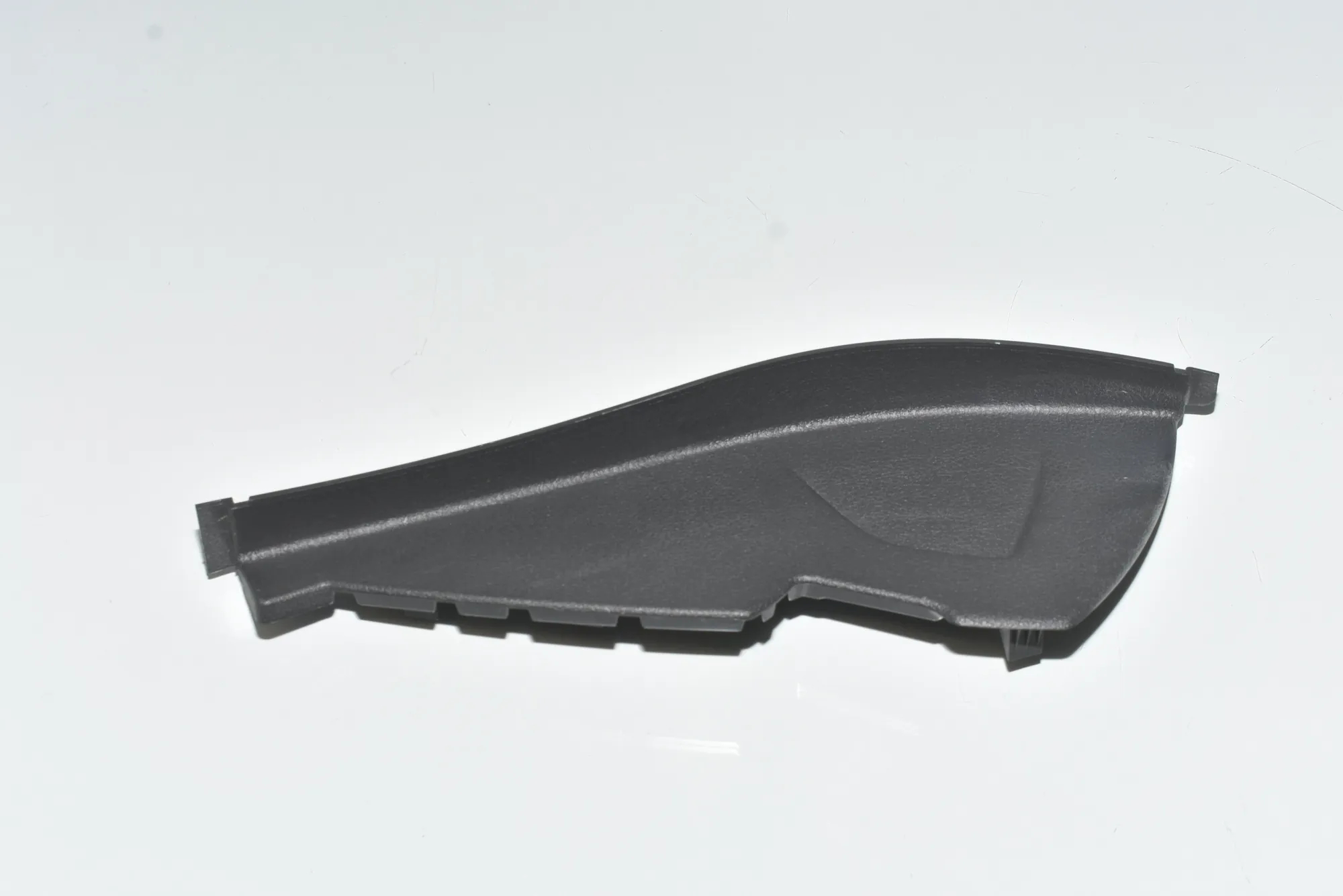 Dashboard Side Trim – OEM 9262979 · BMW 2 Gran Tourer (F46) 218 d xDrive 2017