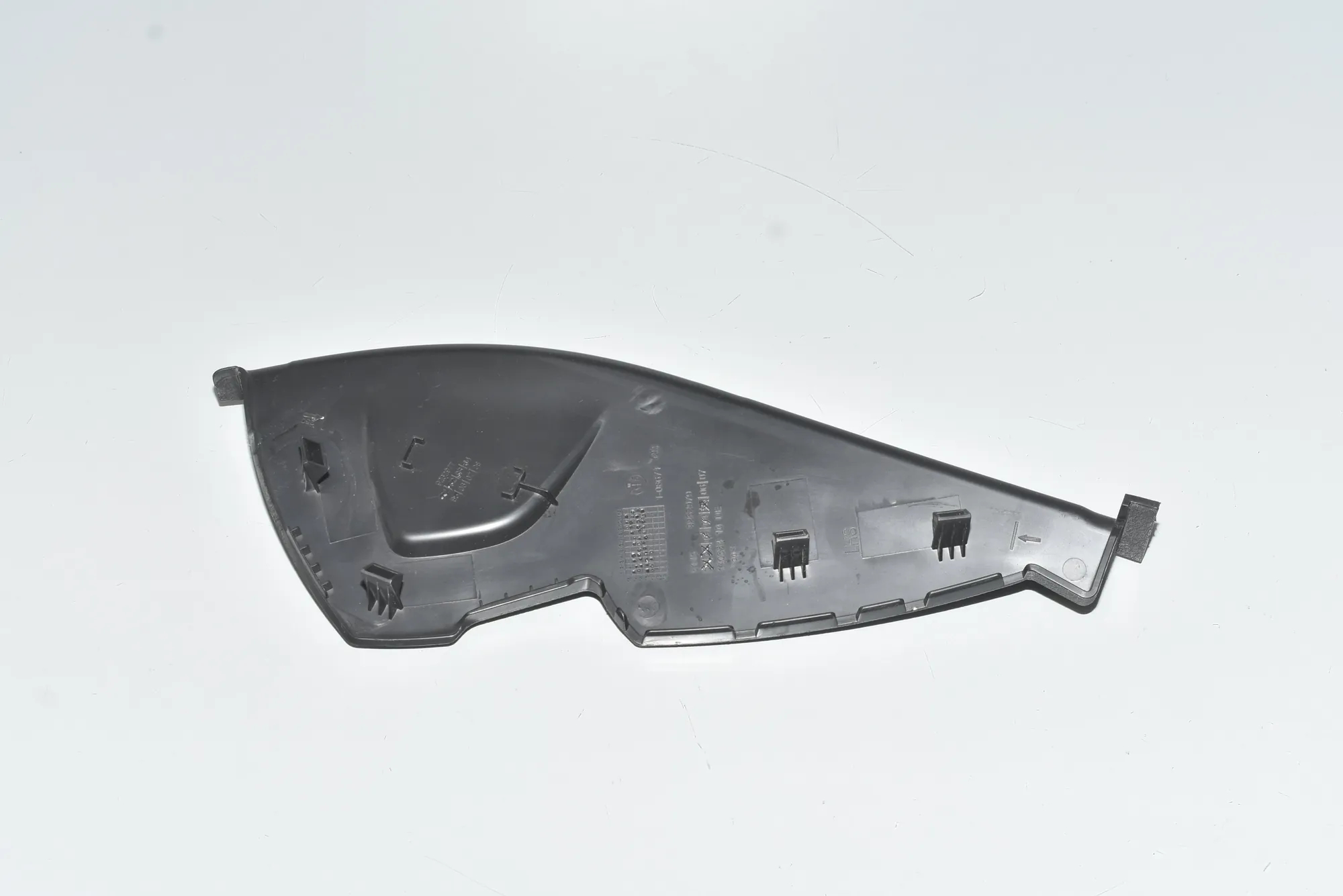 Dashboard Side Trim – OEM 9262979 · BMW 2 Gran Tourer (F46) 218 d xDrive 2017 – 3
