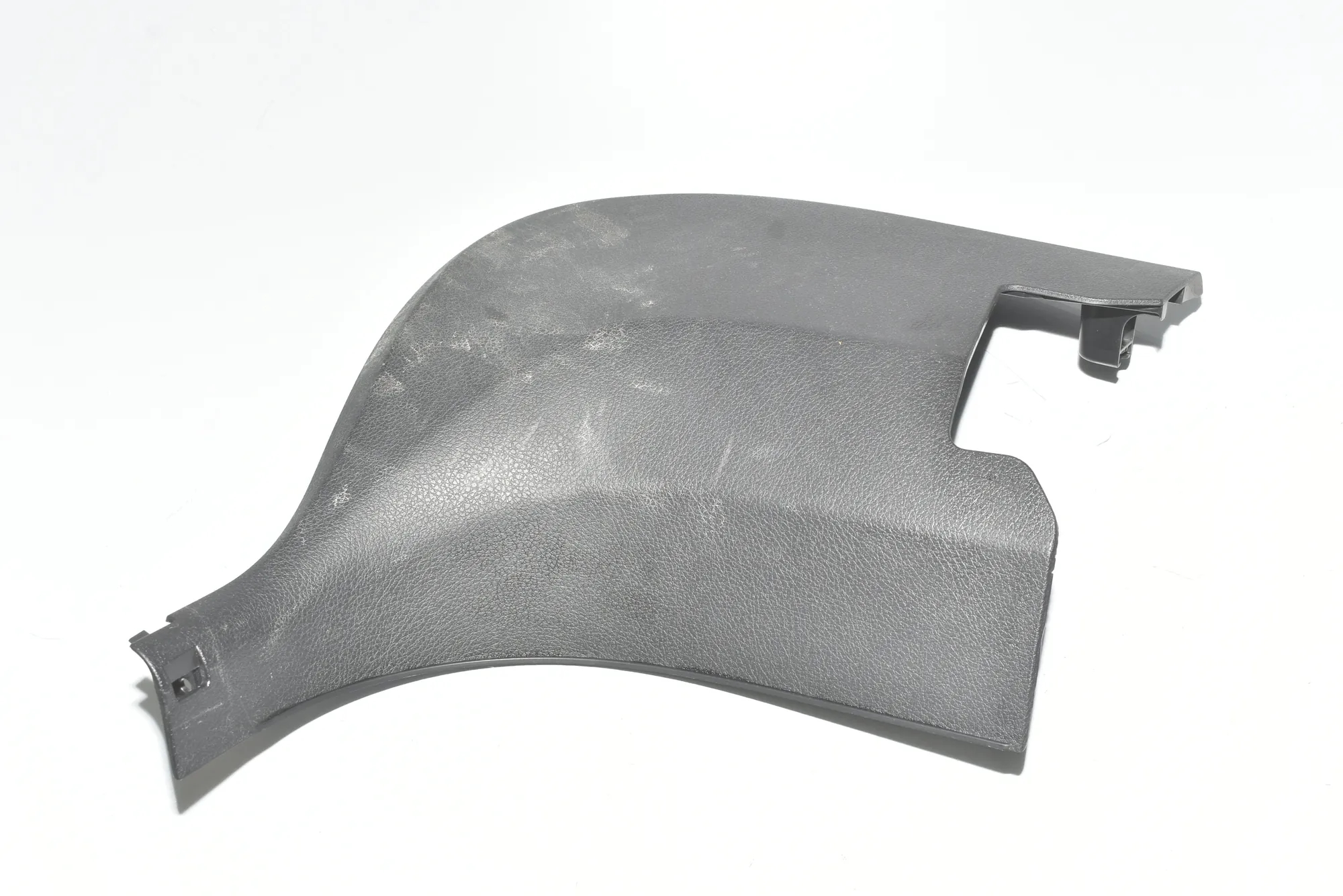 Front Right A Pillar Trim – OEM 7298814 · BMW 2 Gran Tourer (F46) 218 d xDrive 2017 – 2