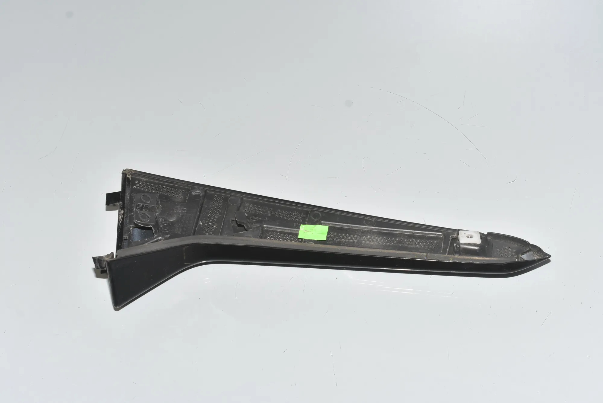 Other Trim Parts – OEM 7364775 · BMW 2 Gran Tourer (F46) 218 d xDrive 2017 – 3