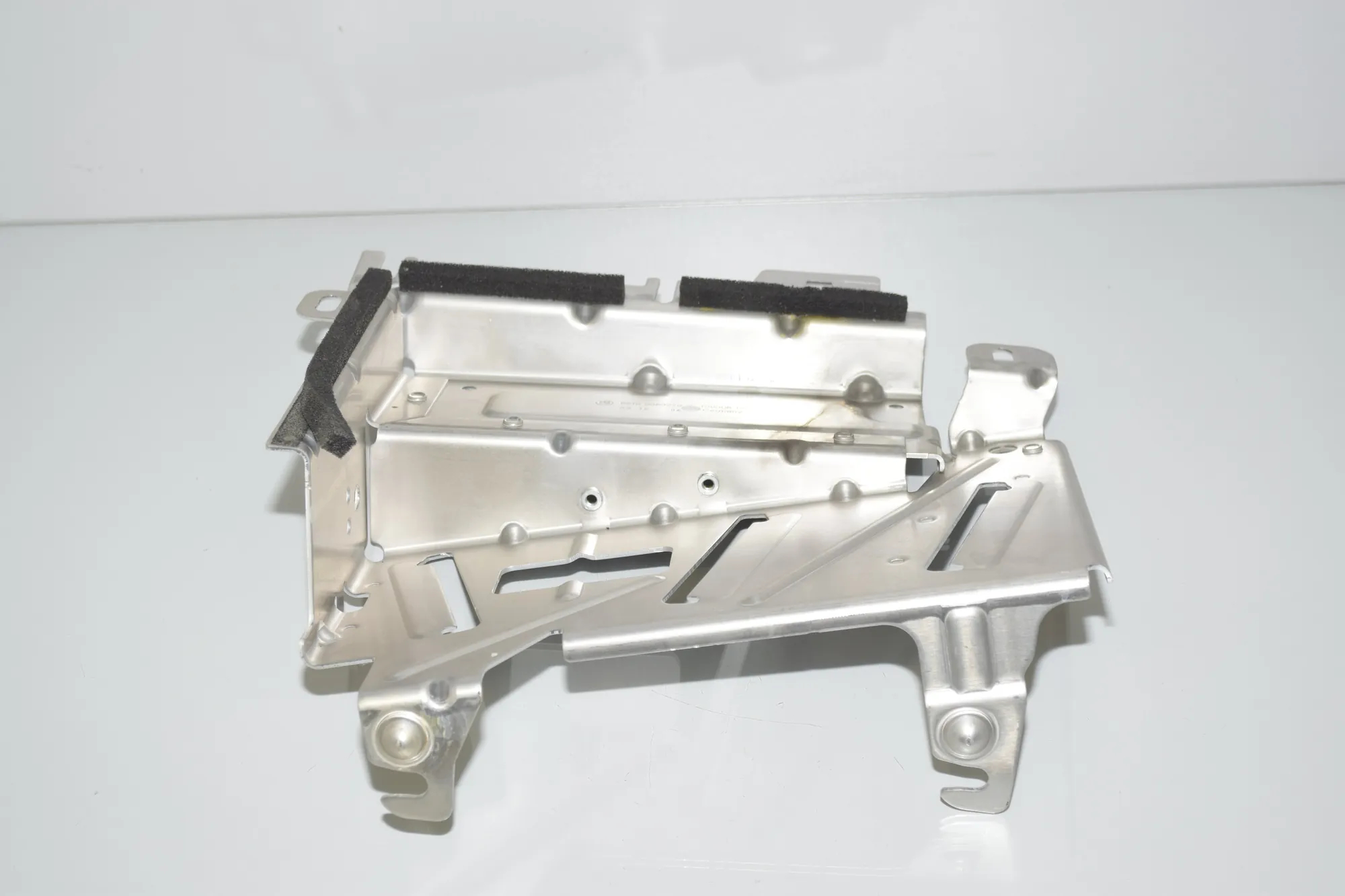Bracket – OEM 9353270 · BMW 7 (G11, G12) 730 d, Ld xDrive 2017 – 3