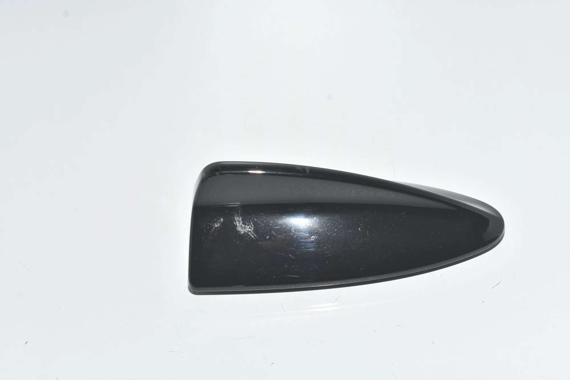 Antenna Trim – OEM 6972574 · BMW X3 (F25) xDrive 35 d 2012