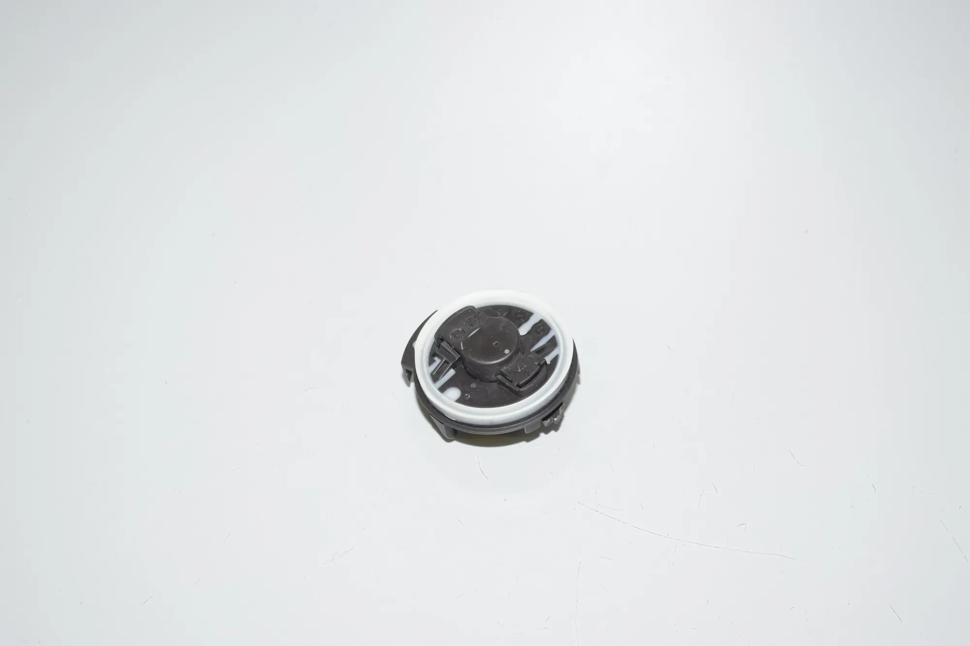 Front Left Impact Sensor – OEM 9279391 · BMW 7 (G11, G12) 730 d, Ld xDrive 2017 – 4