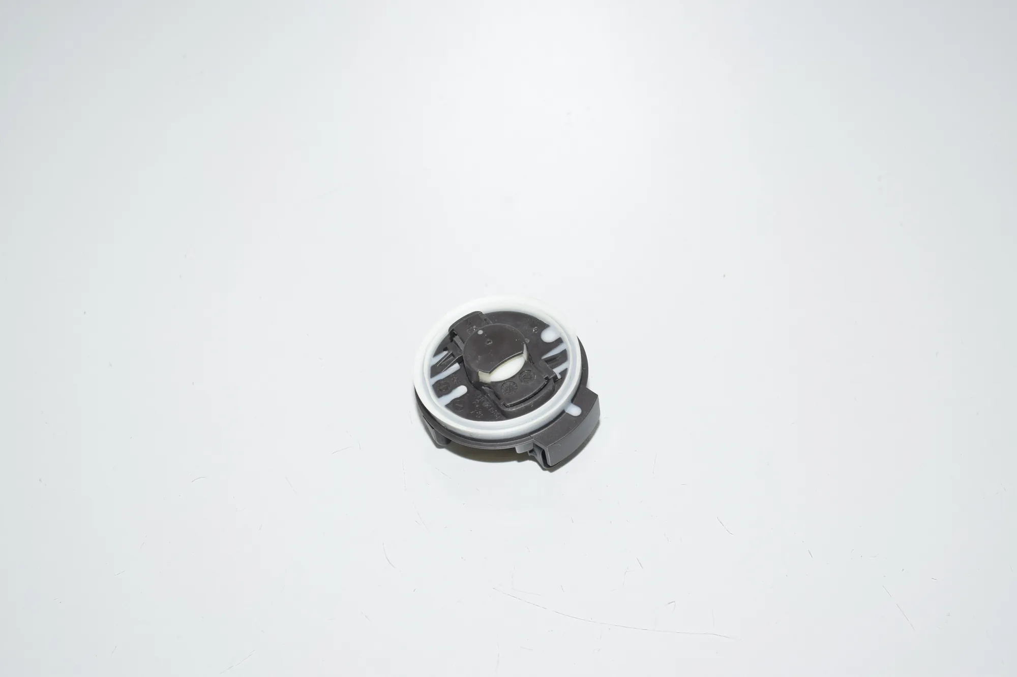 Front Left Impact Sensor – OEM 9279391 · BMW 7 (G11, G12) 730 d, Ld xDrive 2017 – 3