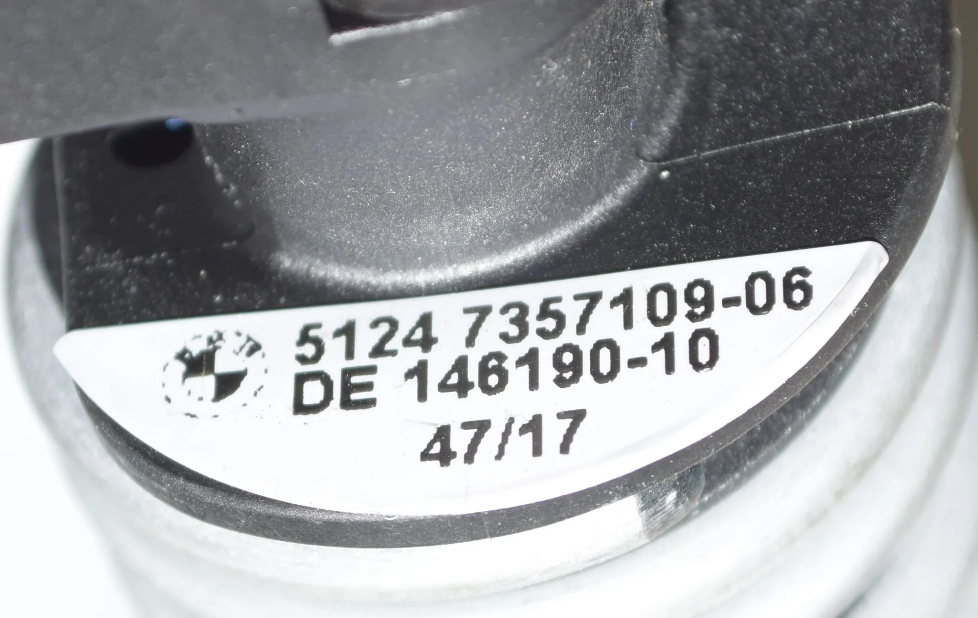 Electric Tailgate Opening Kit – OEM 7441014 · BMW 7 (G11, G12) 730 d, Ld xDrive 2017 – 15