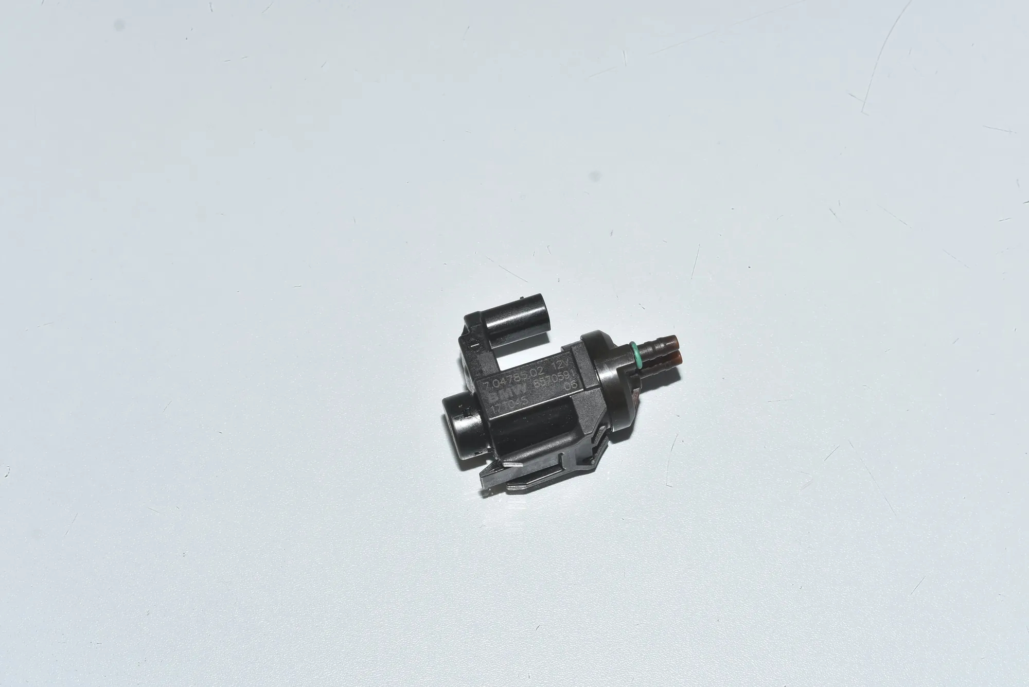 Solenoid Valve – OEM 11748570591 · BMW 7 (G11, G12) 730 d, Ld xDrive 2017 – 2