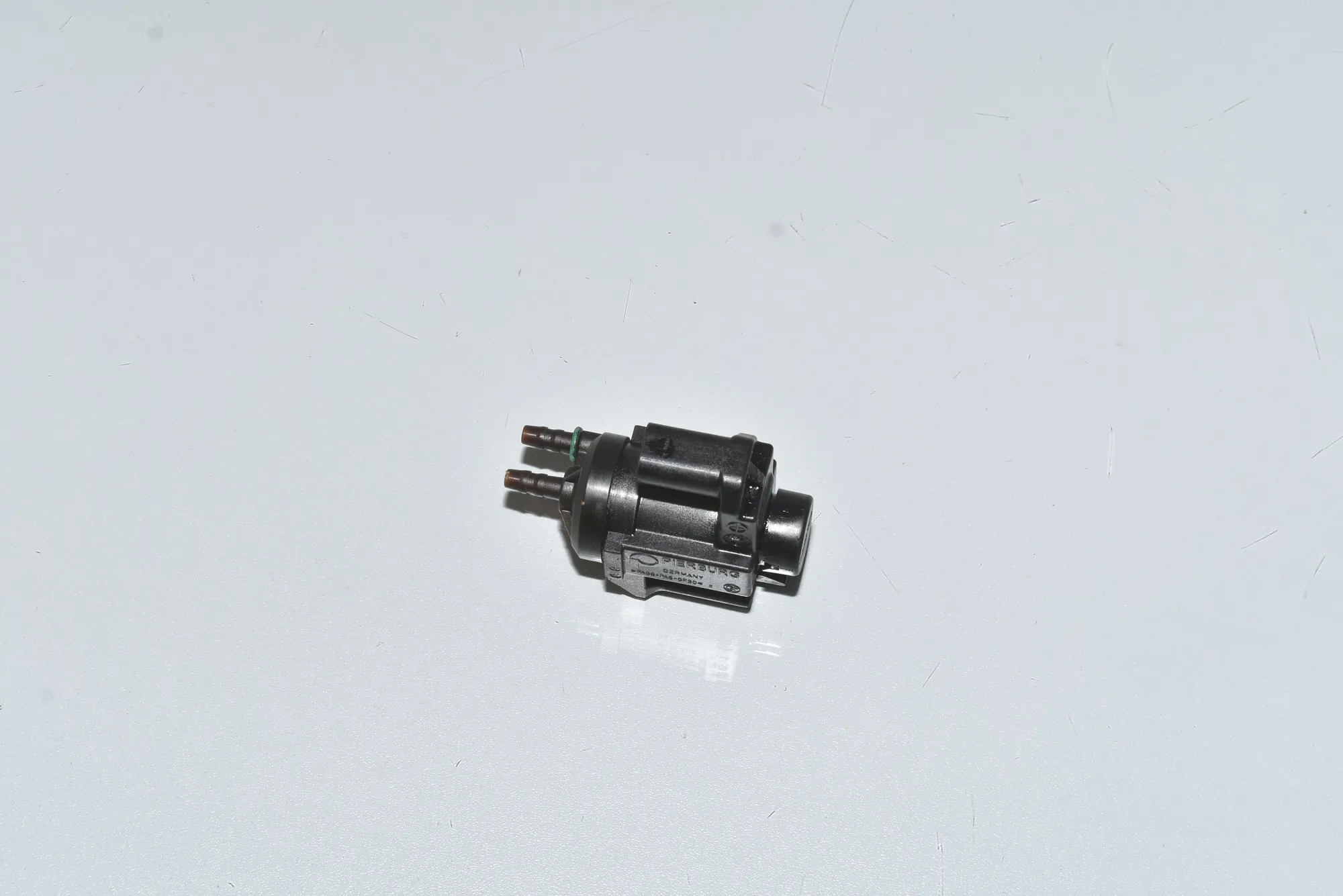 Solenoid Valve – OEM 11748570591 · BMW 7 (G11, G12) 730 d, Ld xDrive 2017 – 3