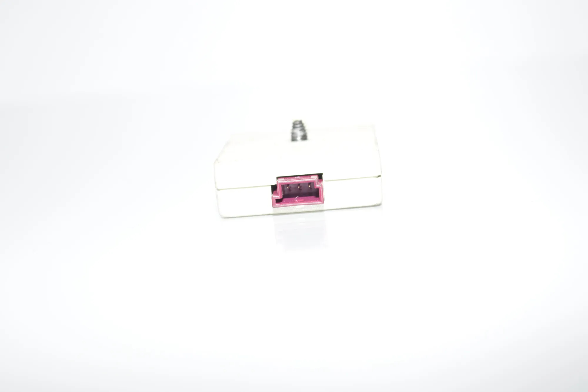 Antenna Amplifier – OEM 65206932644 · BMW X6 (E71, E72) BMW X6 (E71, E72) xDrive 30 d 2009 – 6
