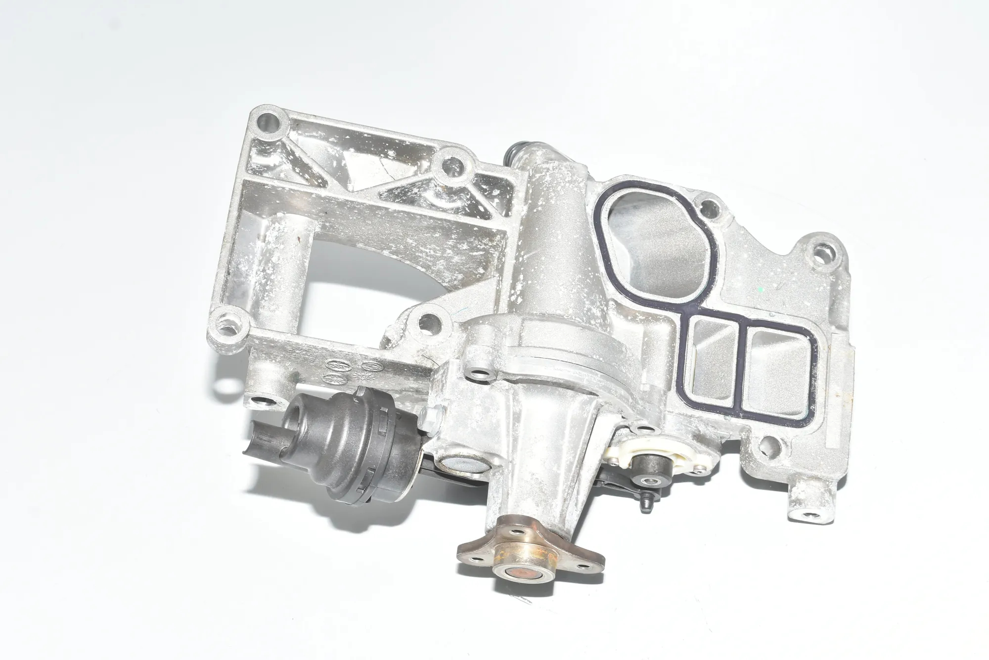 Water Pump – OEM 8574052 · BMW 7 (G11, G12) 730 d, Ld xDrive 2017 – 3